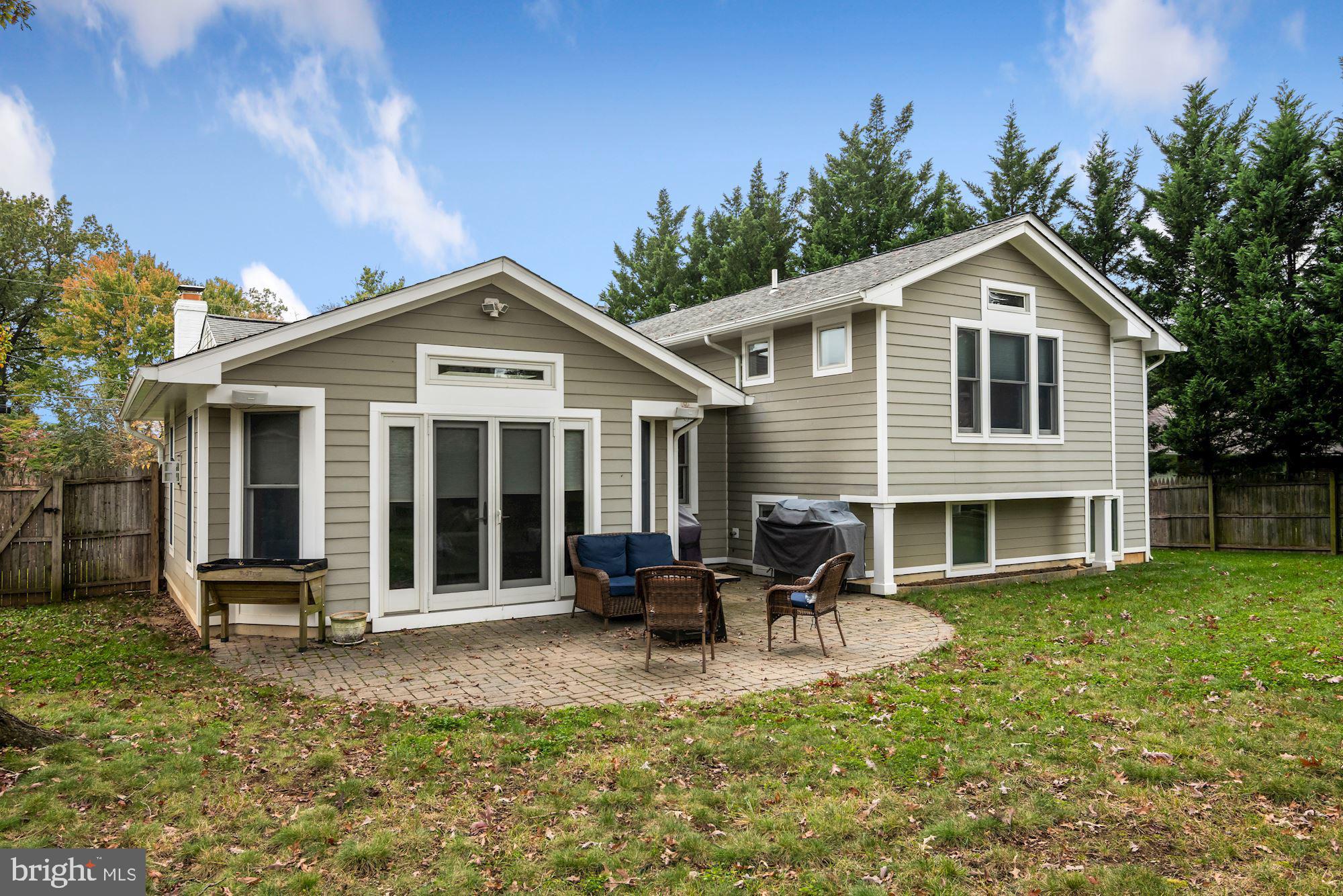 EDSALL PARK - Residential