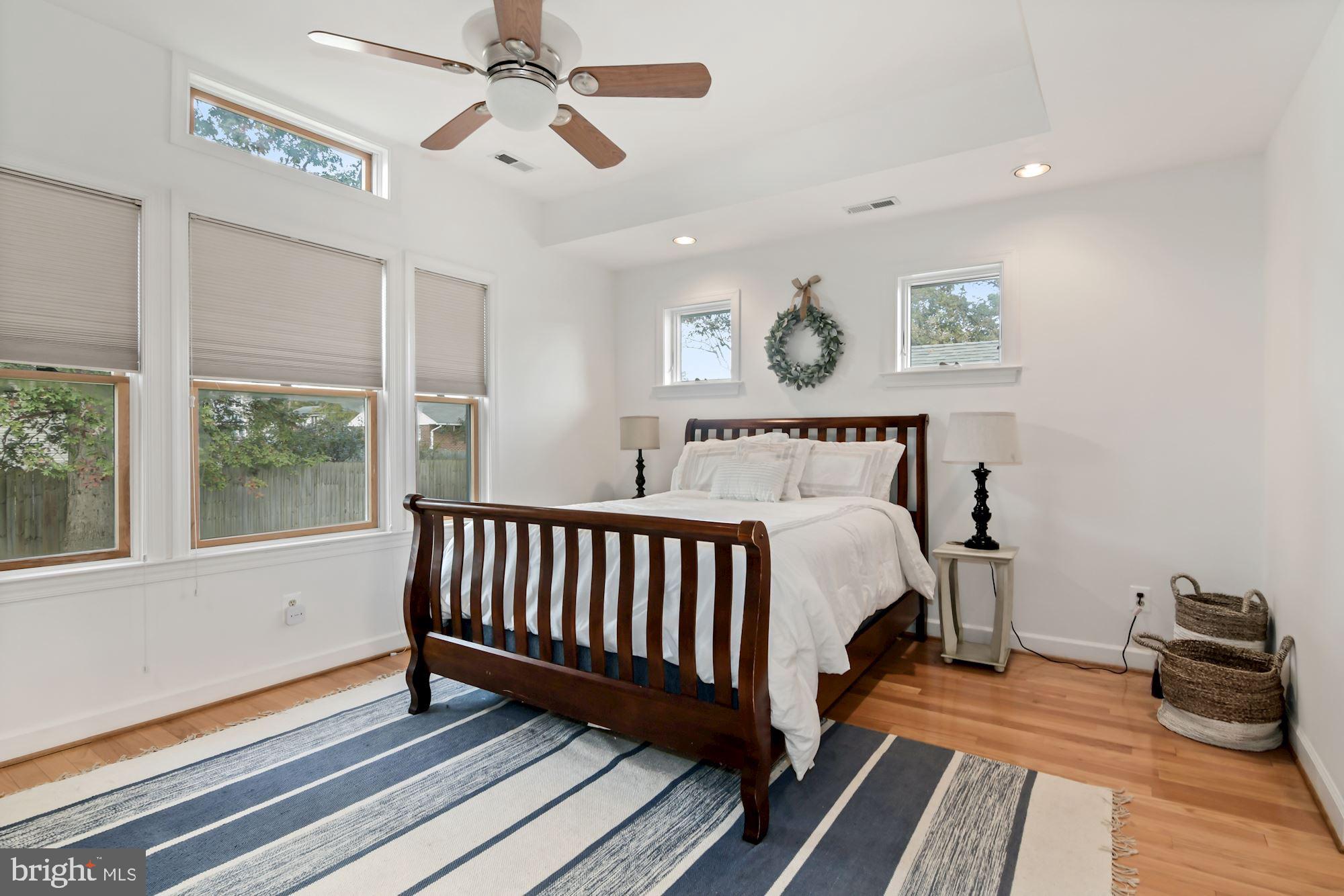 EDSALL PARK - Residential