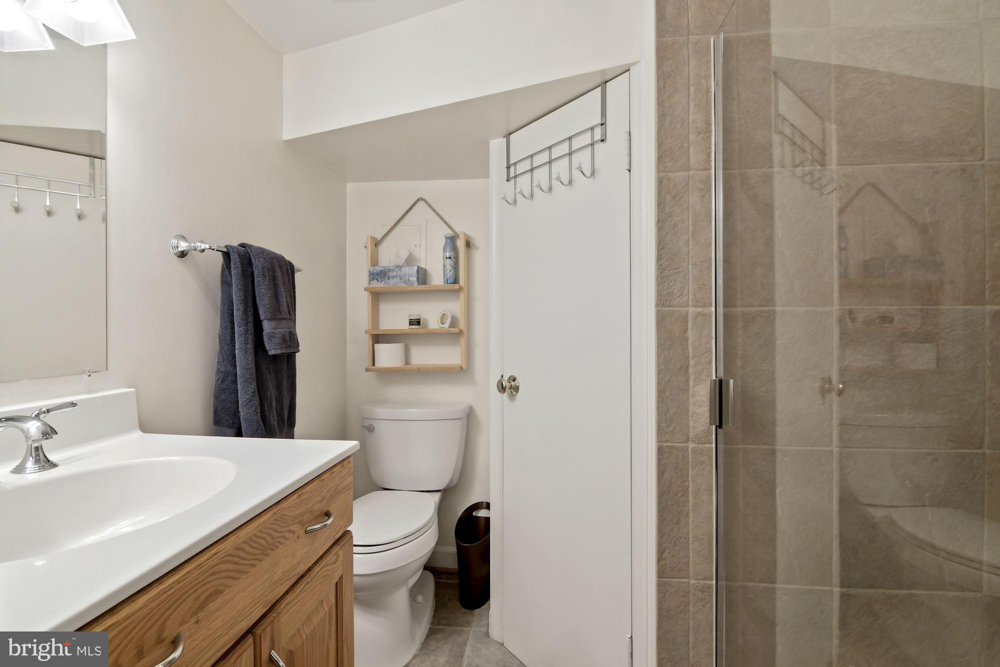 EDSALL PARK - Residential