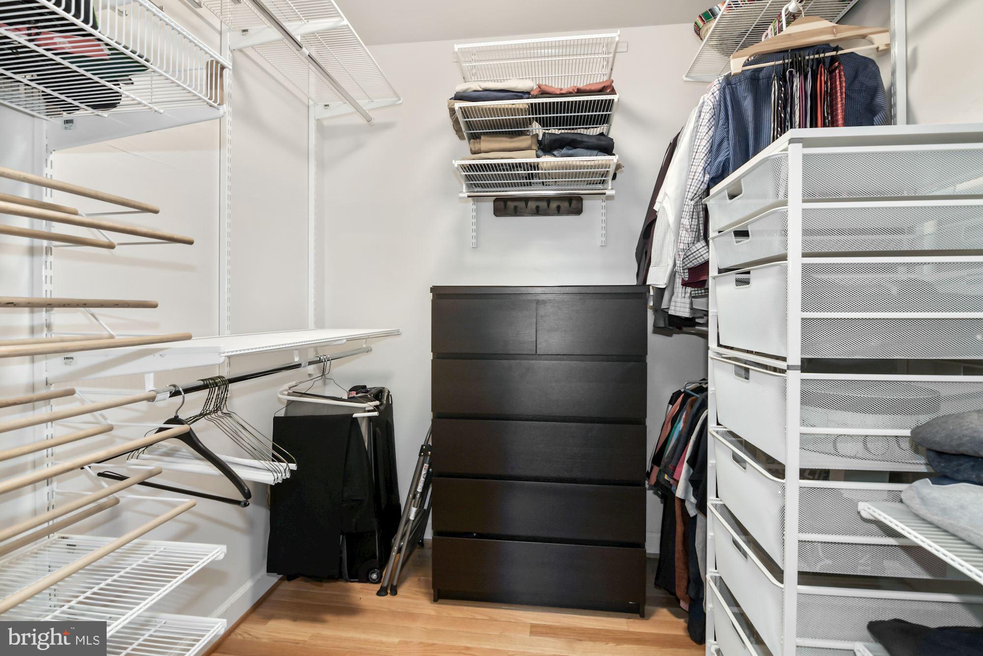 EDSALL PARK - Residential