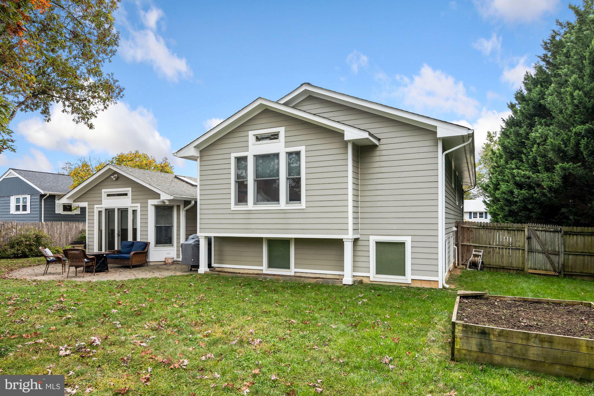 EDSALL PARK - Residential