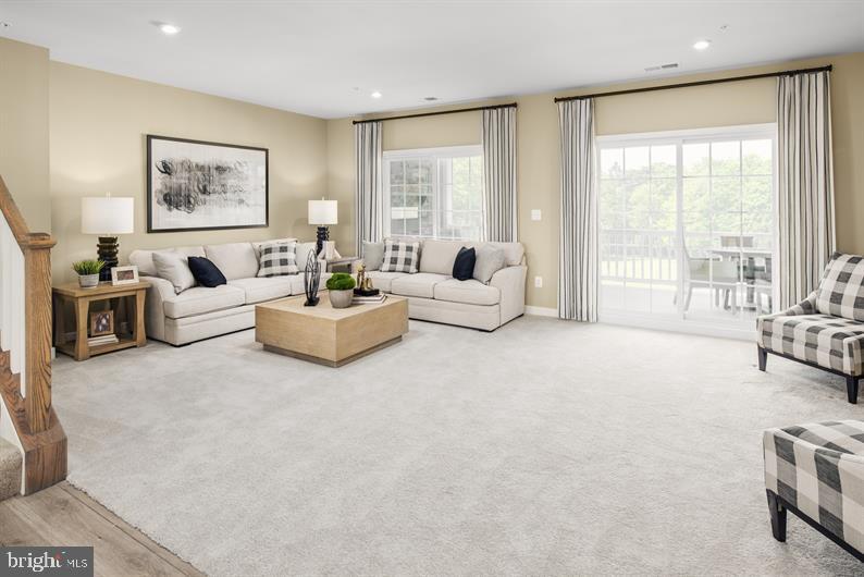 SOUTHLAKE - Residential