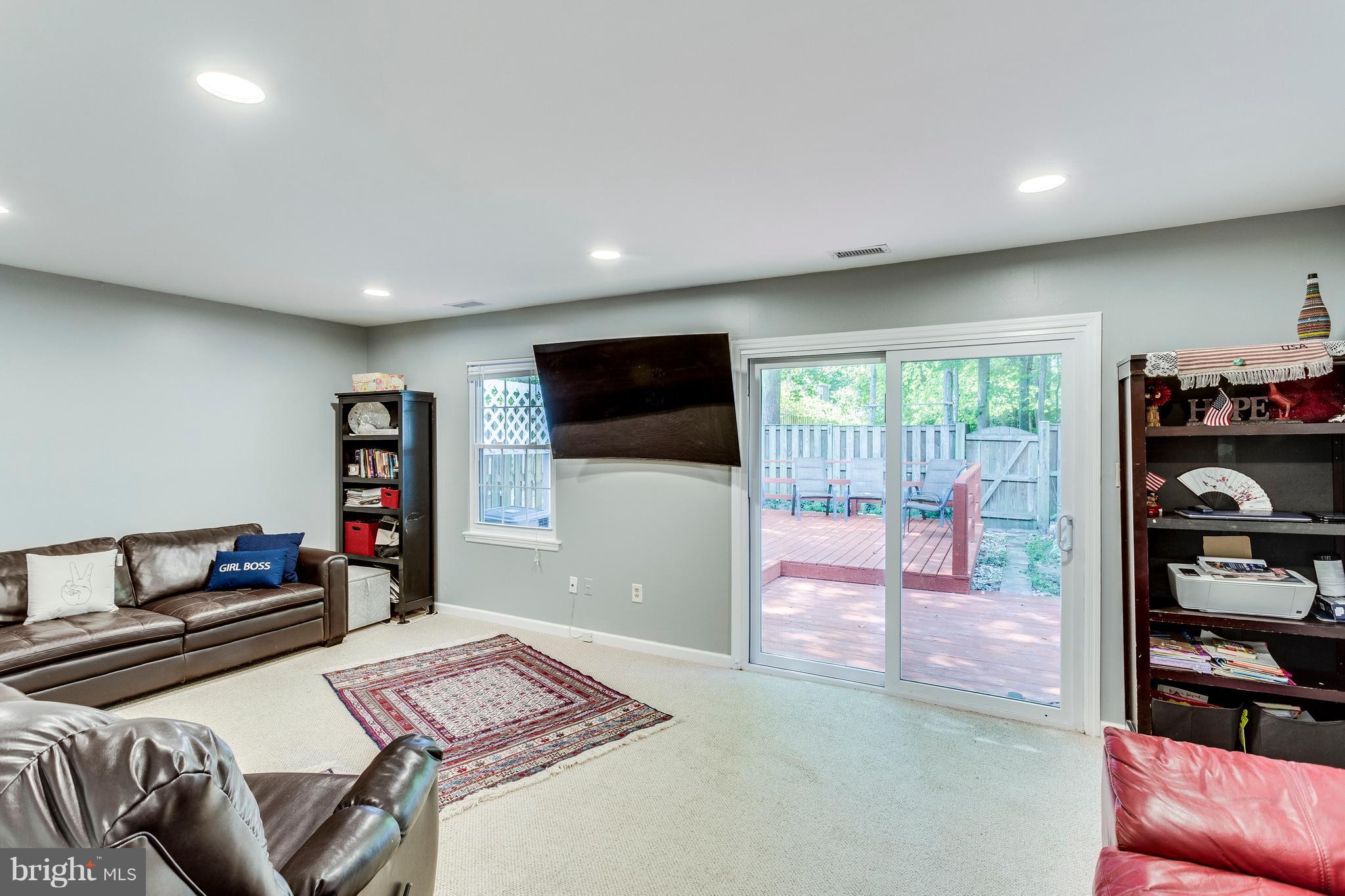 ASPEN GLEN - Residential