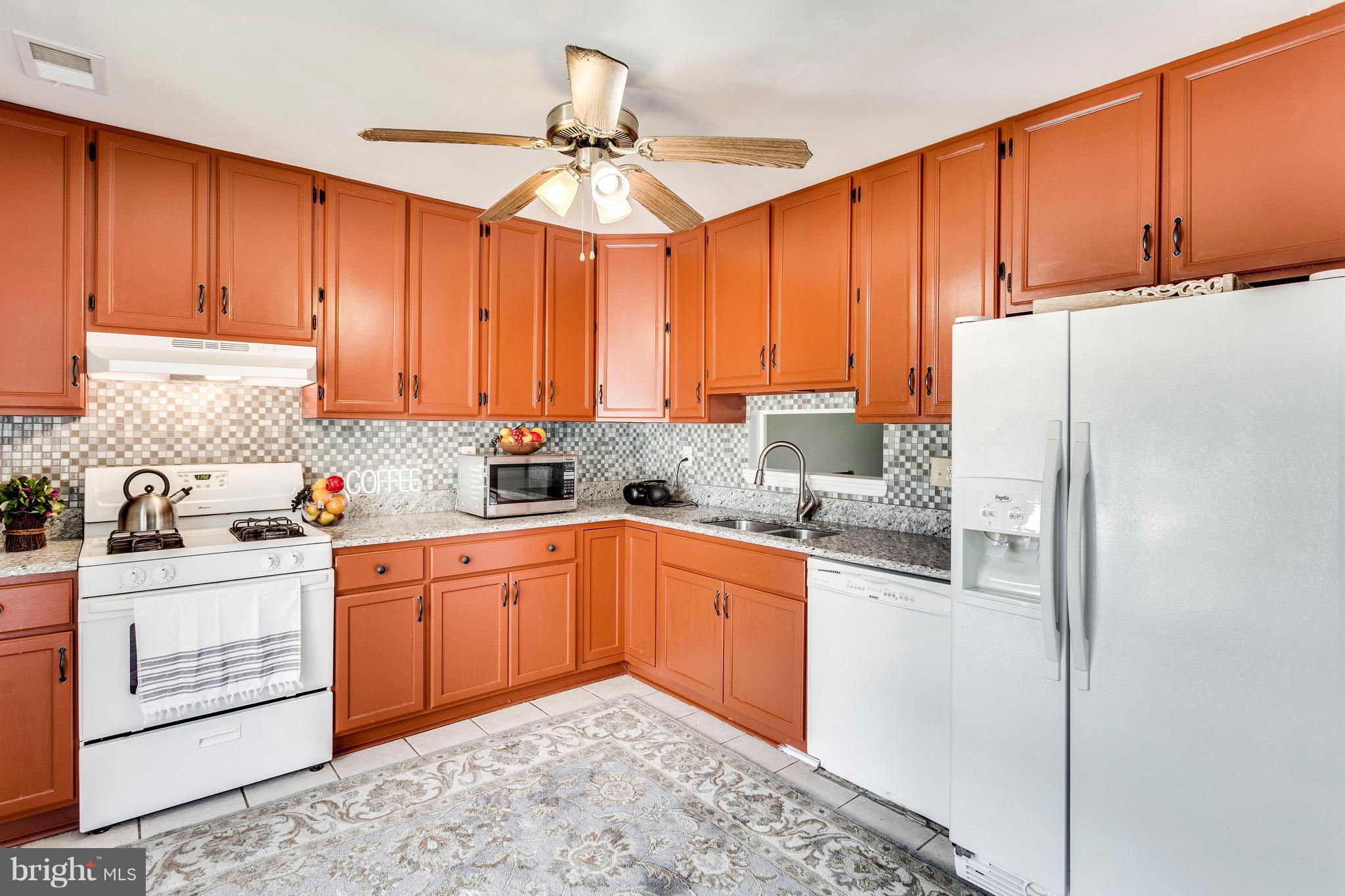 ASPEN GLEN - Residential