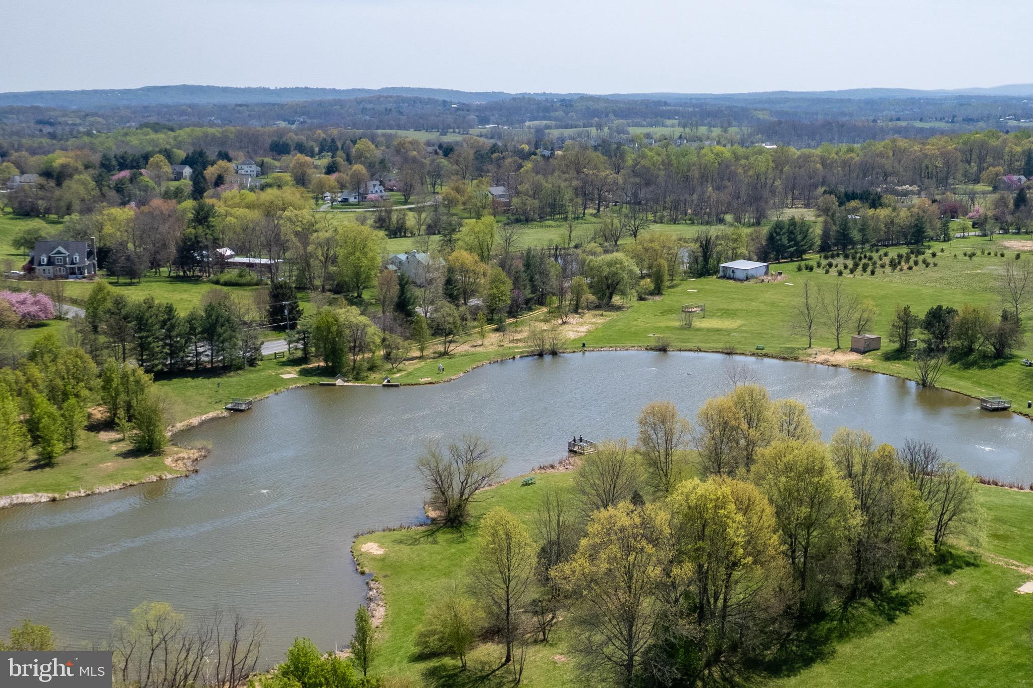 FARMINGTON ON THE GREEN - Residential