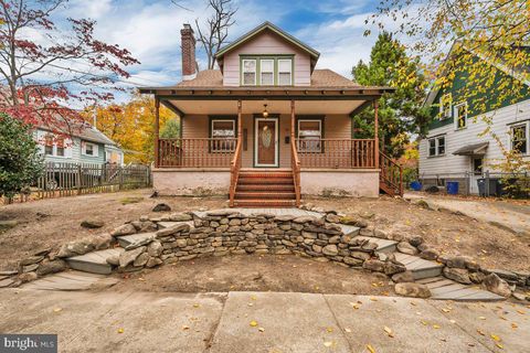 70 CRESCENT AVENUE WOODBURY NJ 08096