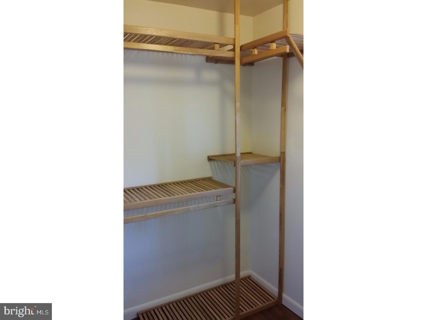 PHILADELPHIA (SOUTH) - Residential Lease