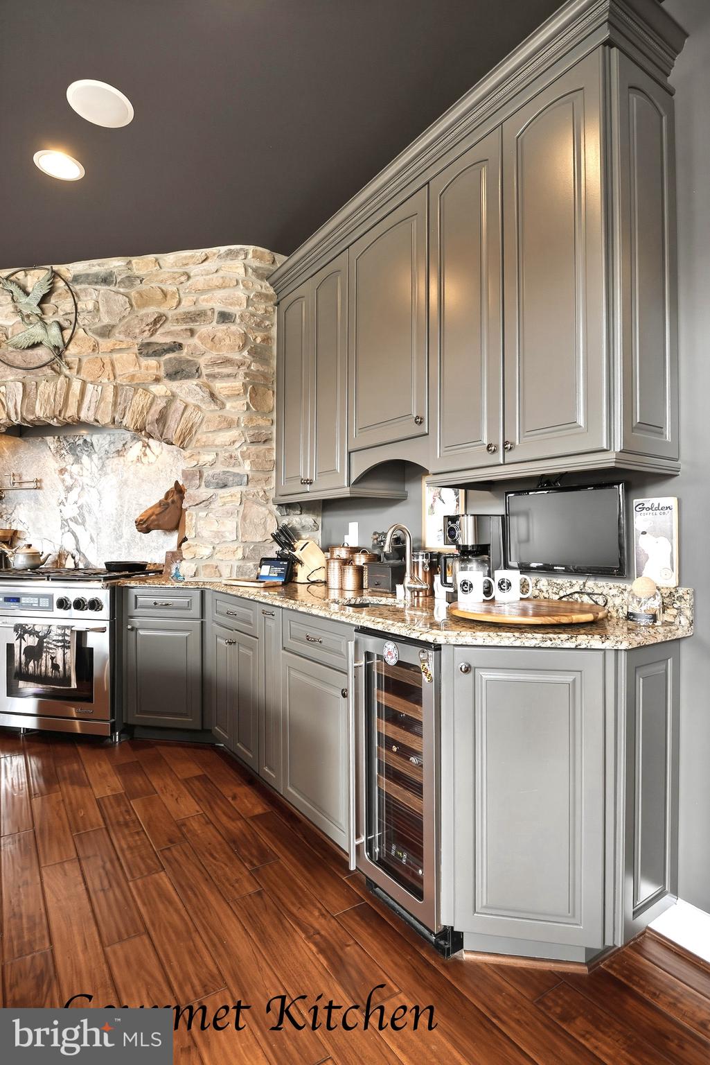 HAREWOOD PARK - Residential