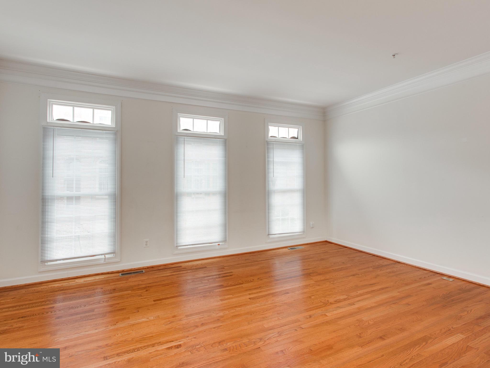 OLD TOWN GREENS - Residential Lease