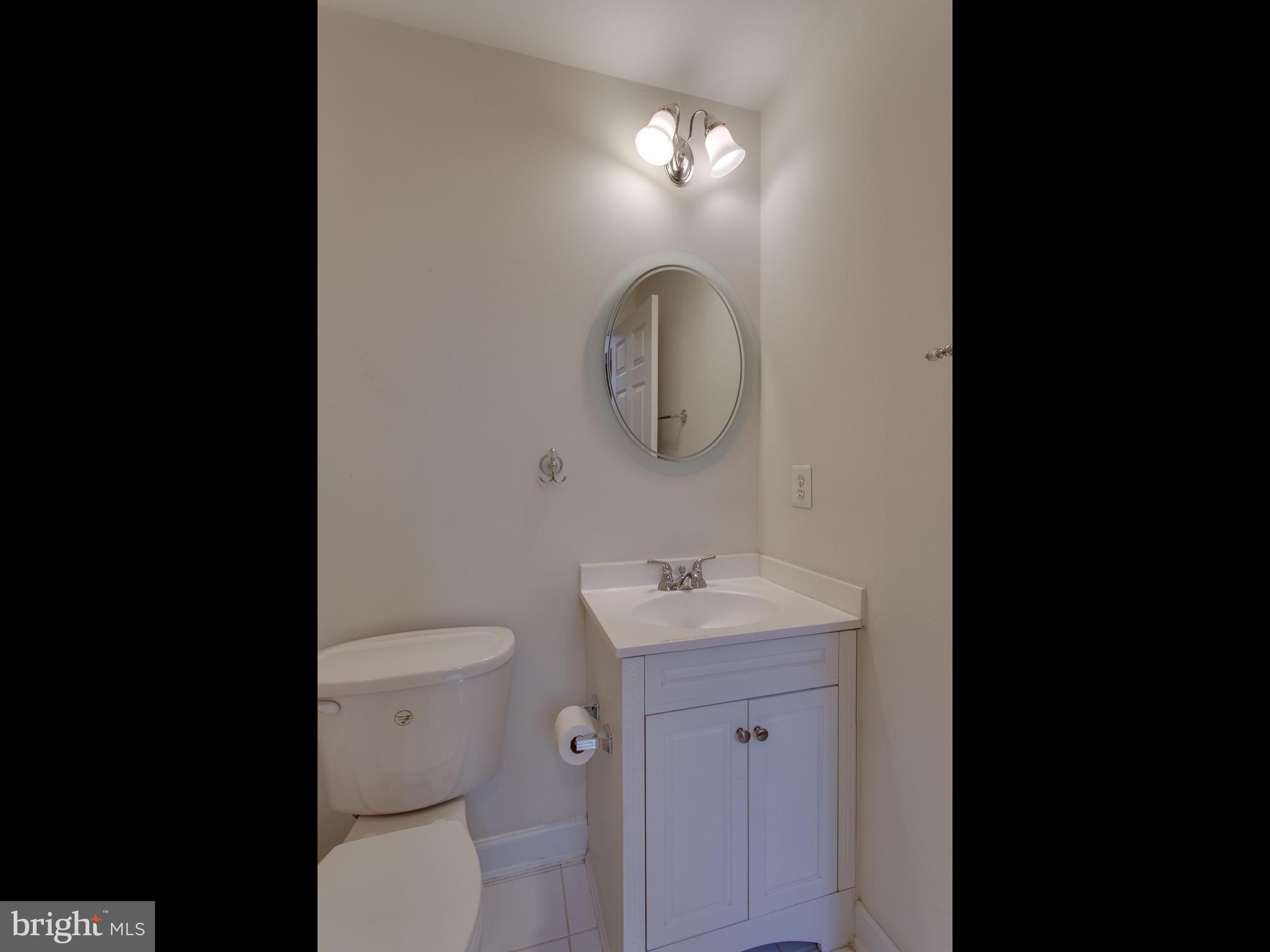 OLD TOWN GREENS - Residential Lease