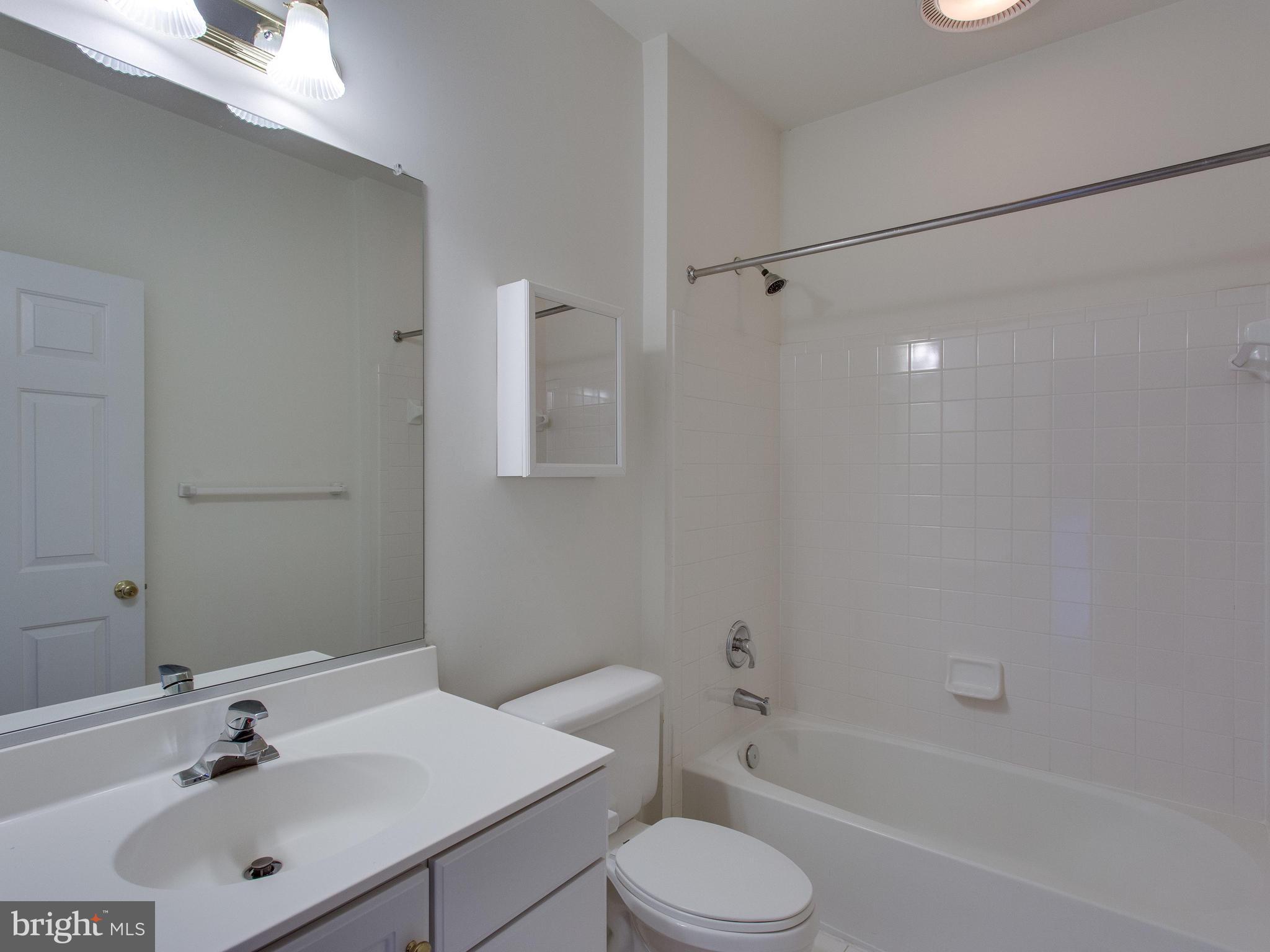 OLD TOWN GREENS - Residential Lease