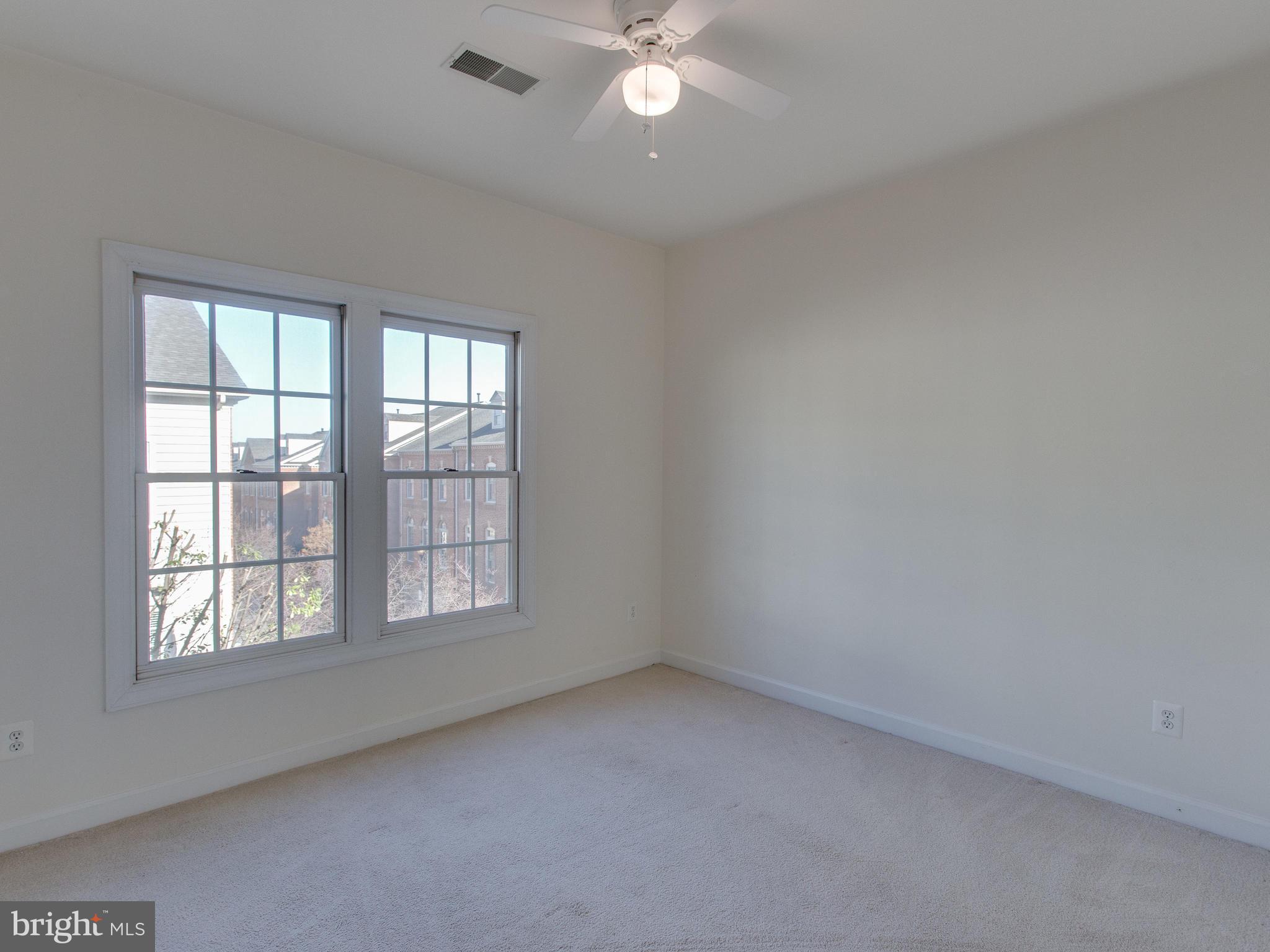 OLD TOWN GREENS - Residential Lease