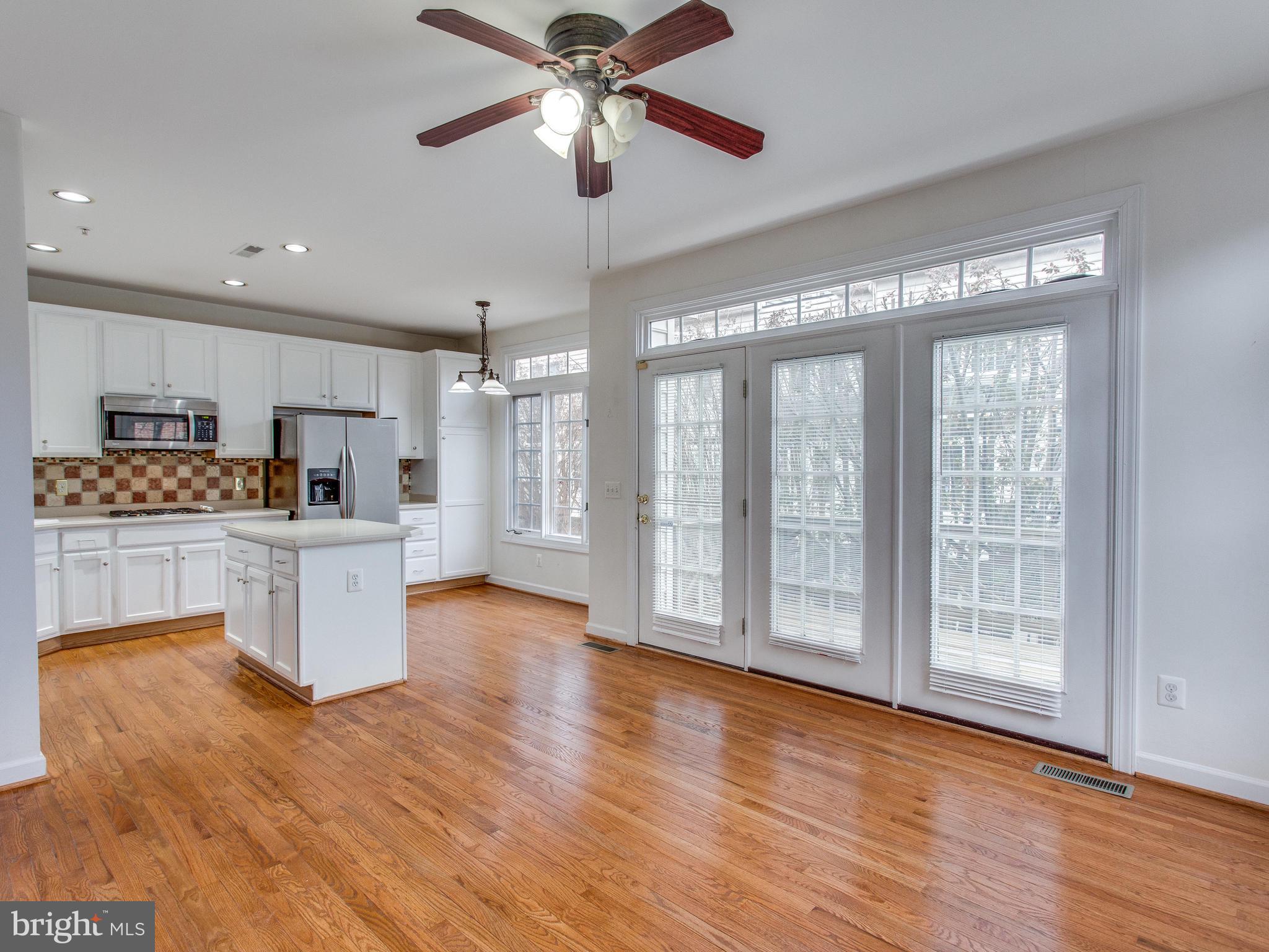 OLD TOWN GREENS - Residential Lease