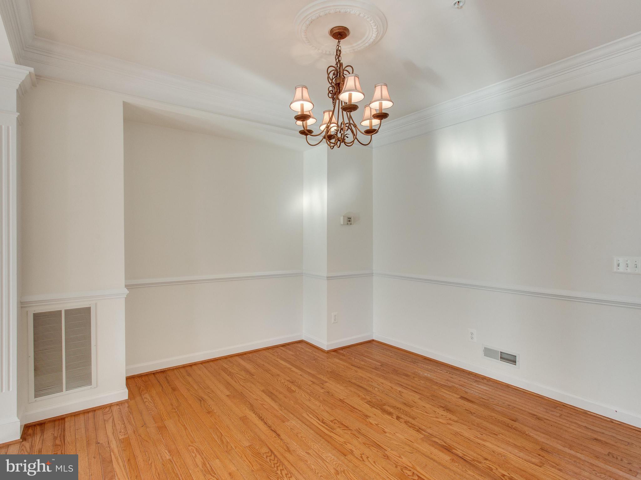 OLD TOWN GREENS - Residential Lease