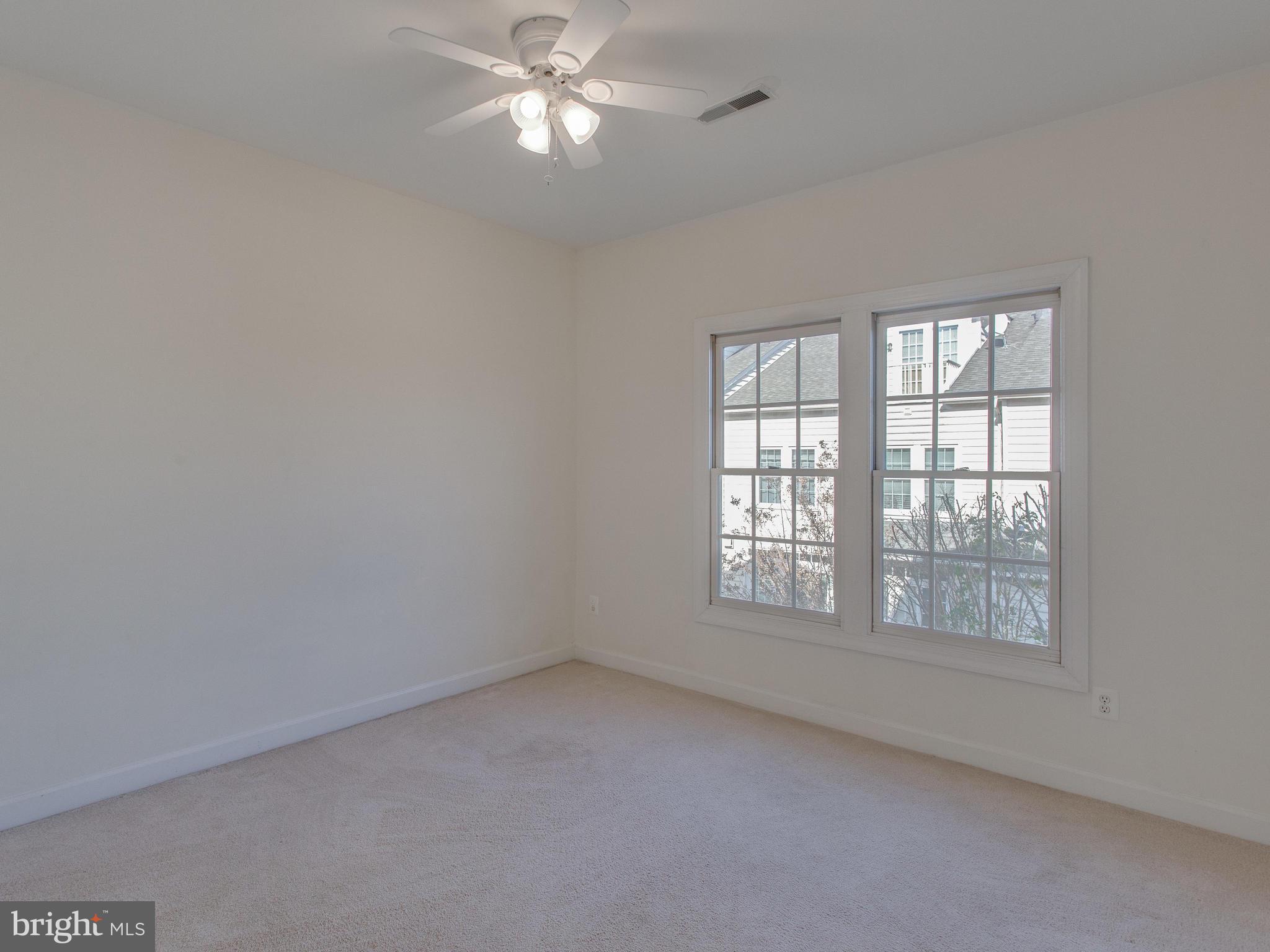 OLD TOWN GREENS - Residential Lease