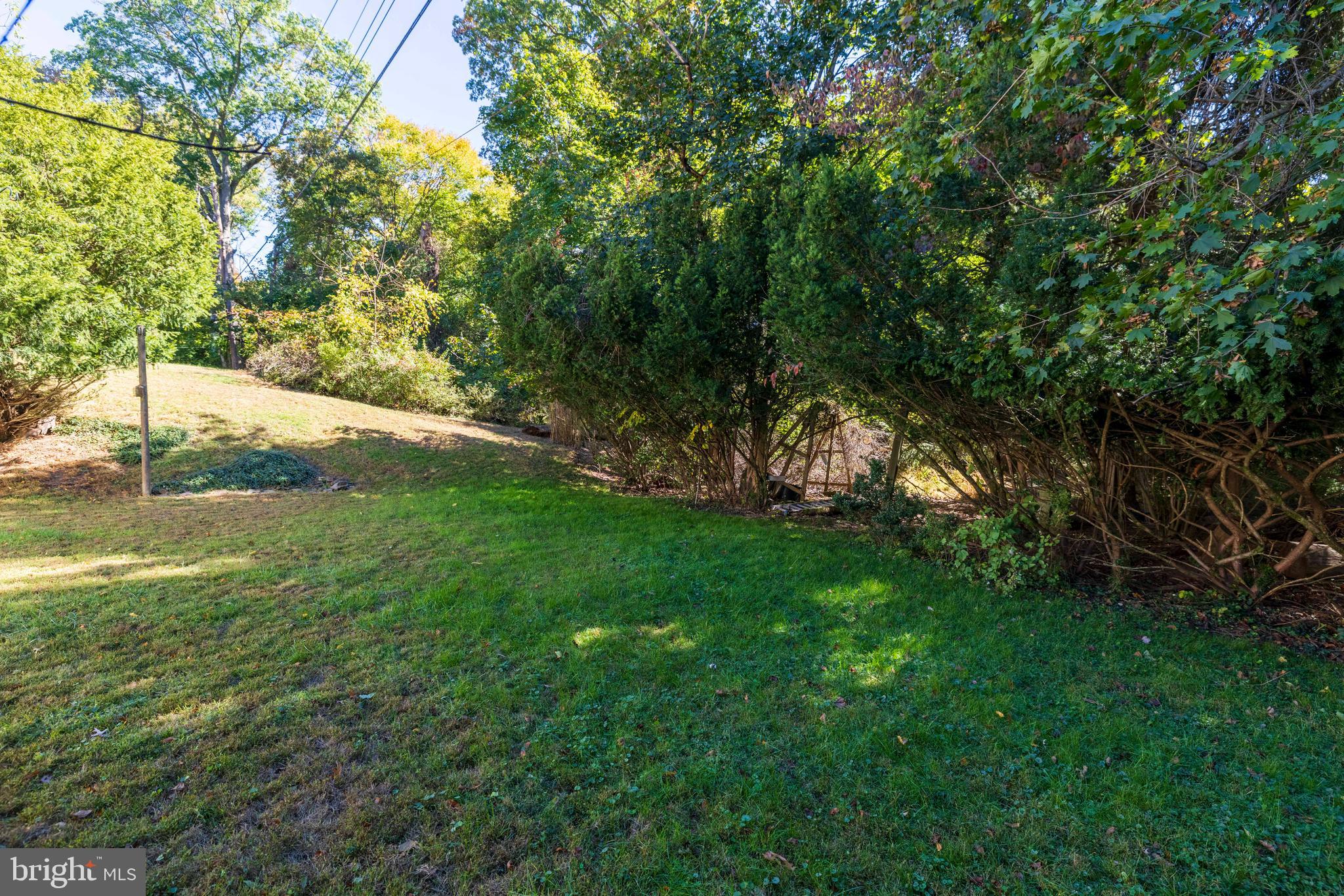 HILLSIDE VIL - Residential