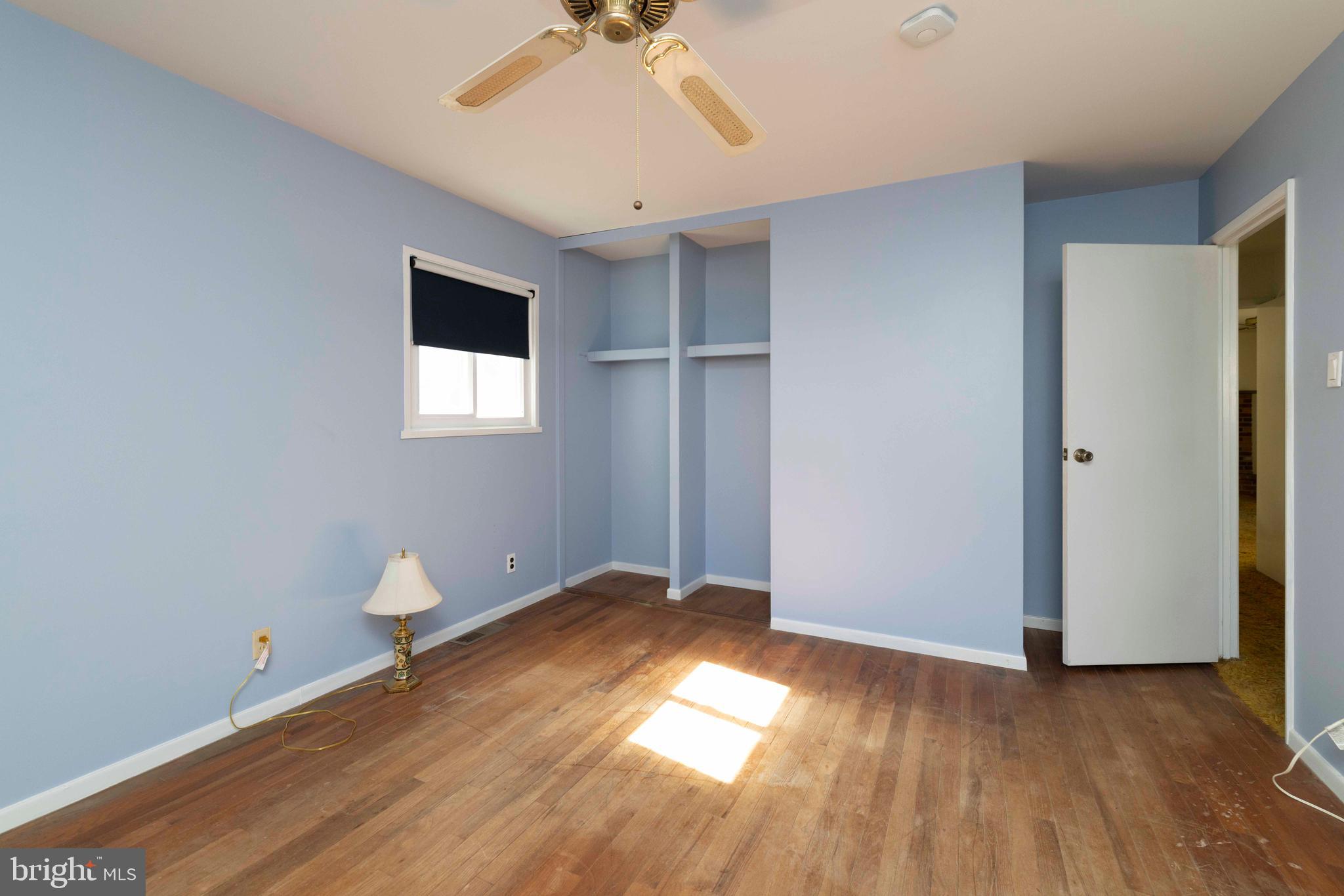 HILLSIDE VIL - Residential