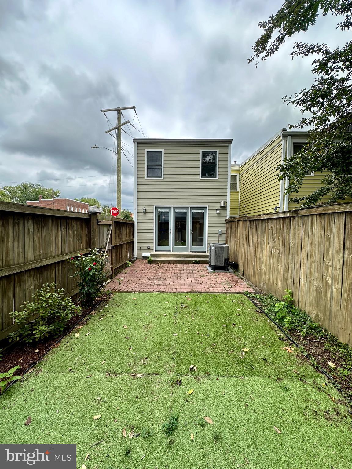 PARKER GRAY - Residential Lease