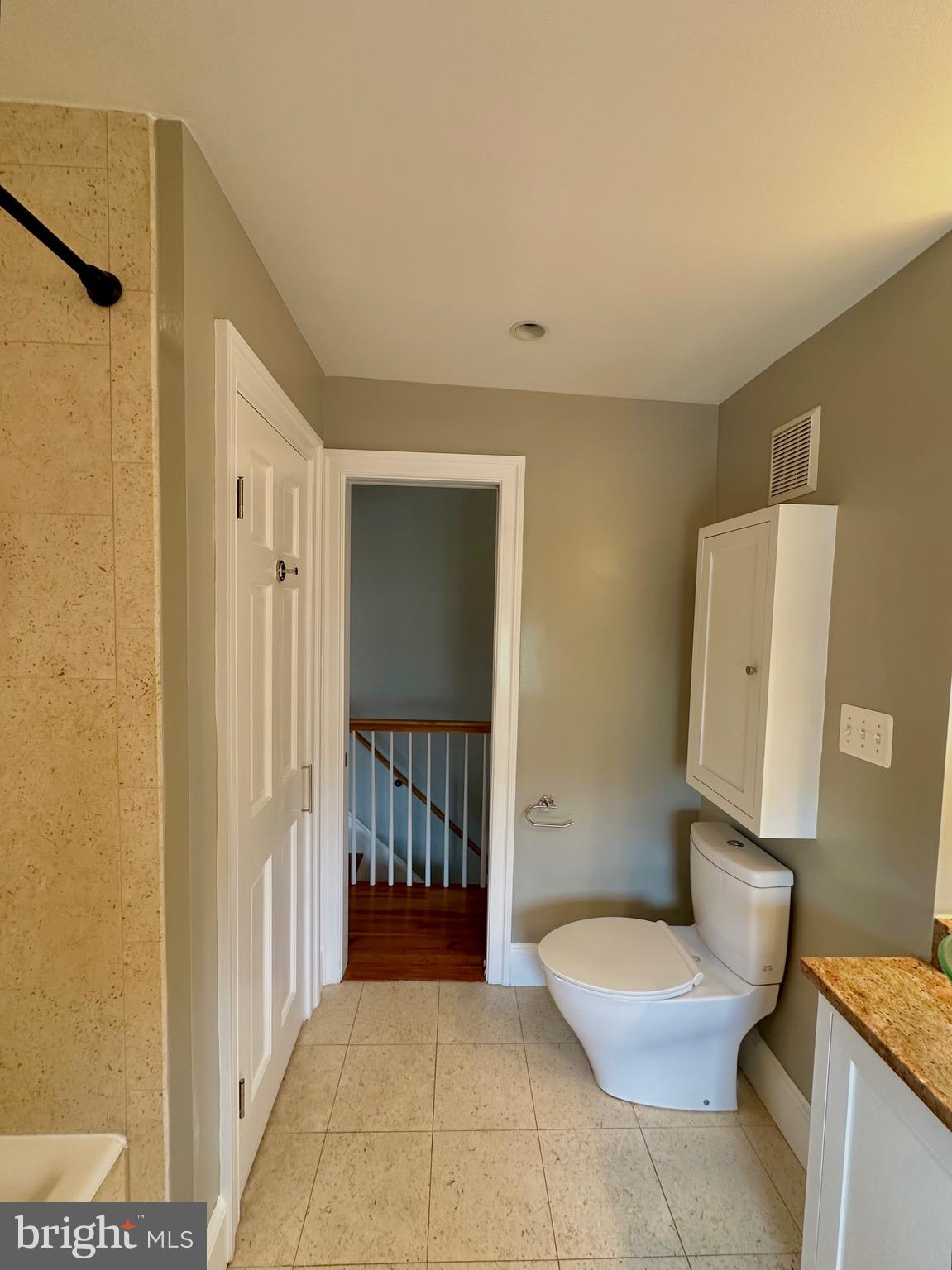 PARKER GRAY - Residential Lease