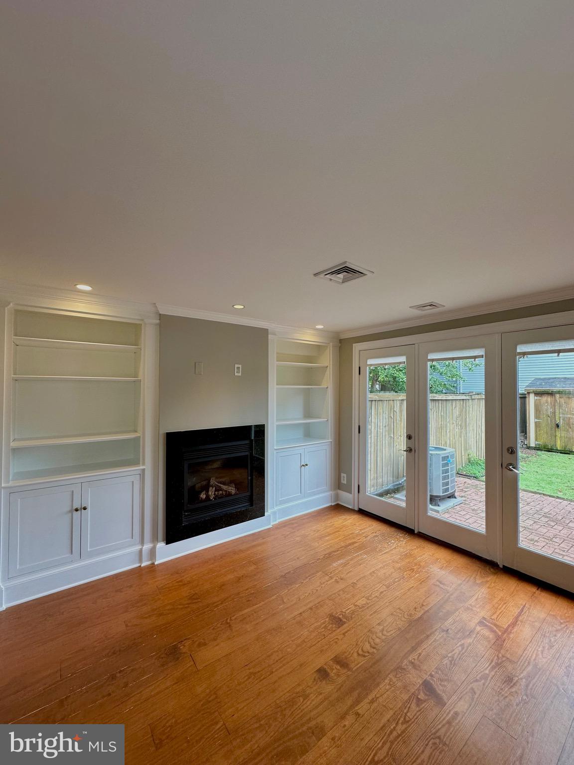 PARKER GRAY - Residential Lease