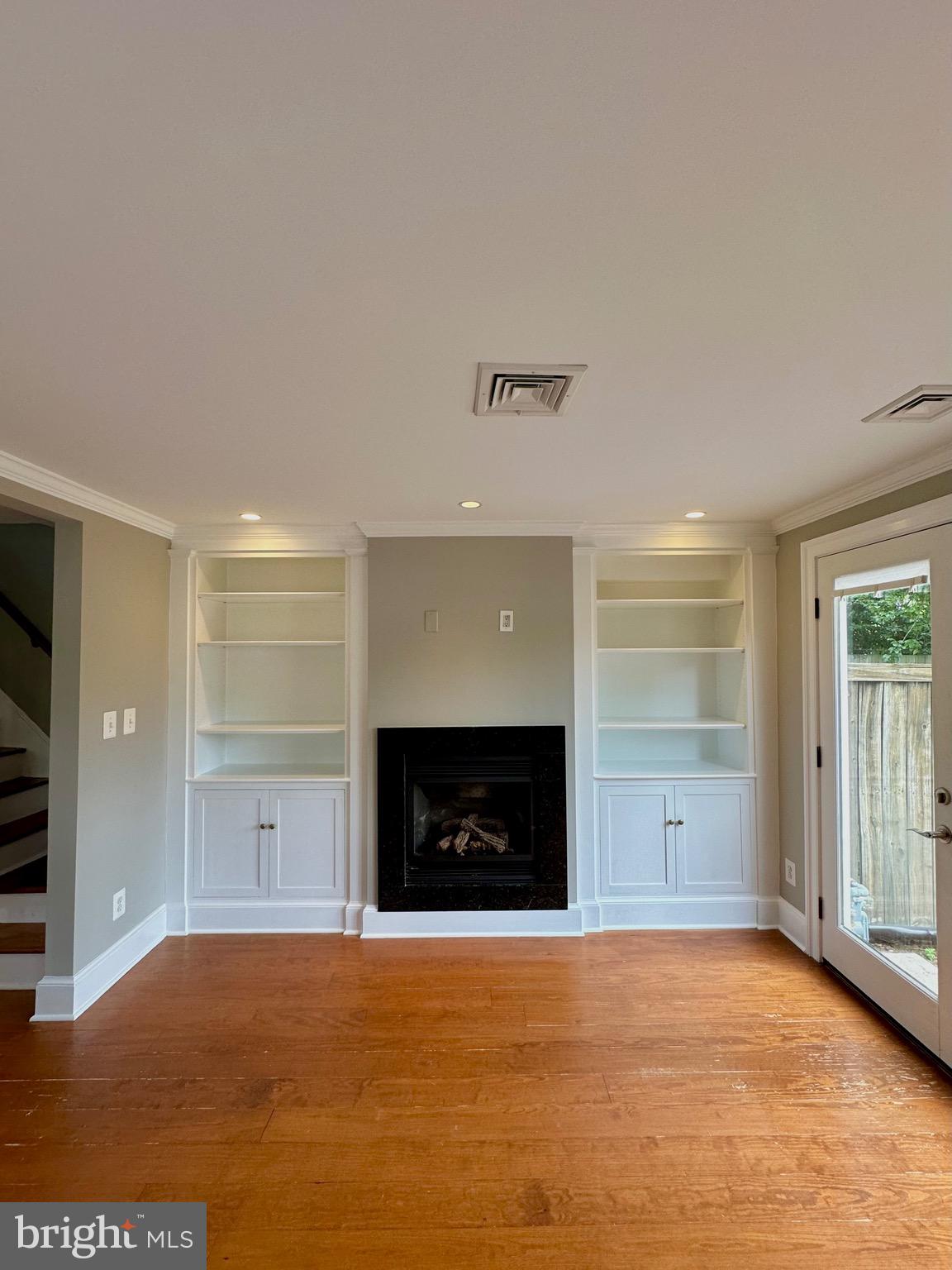 PARKER GRAY - Residential Lease