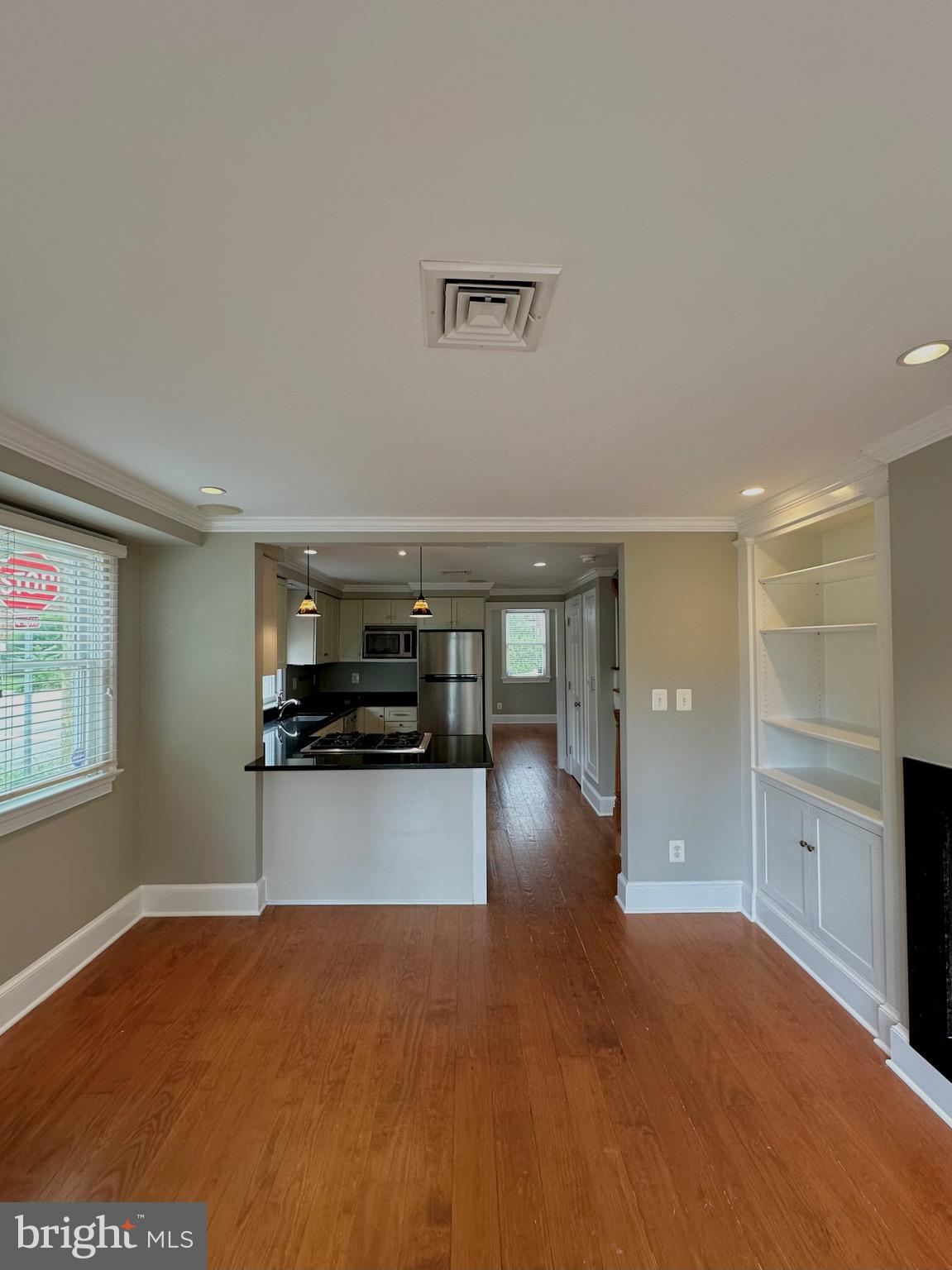 PARKER GRAY - Residential Lease