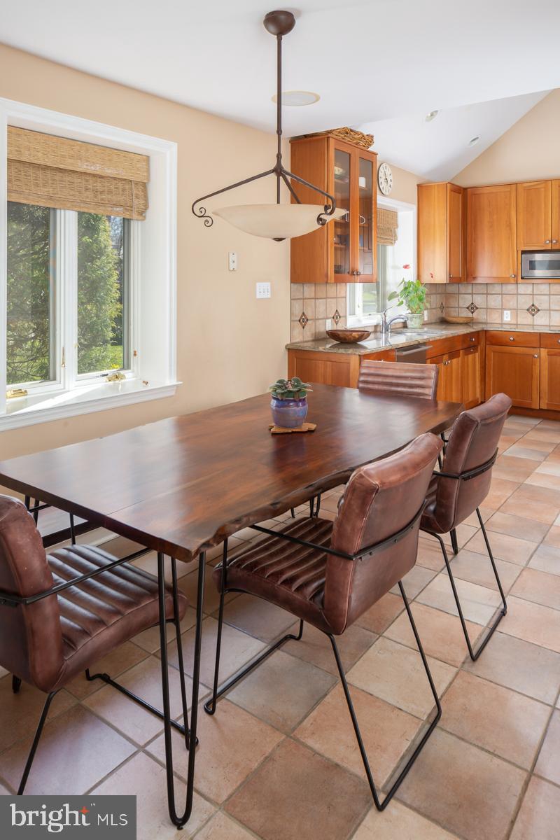 WYNNEWOOD - Residential