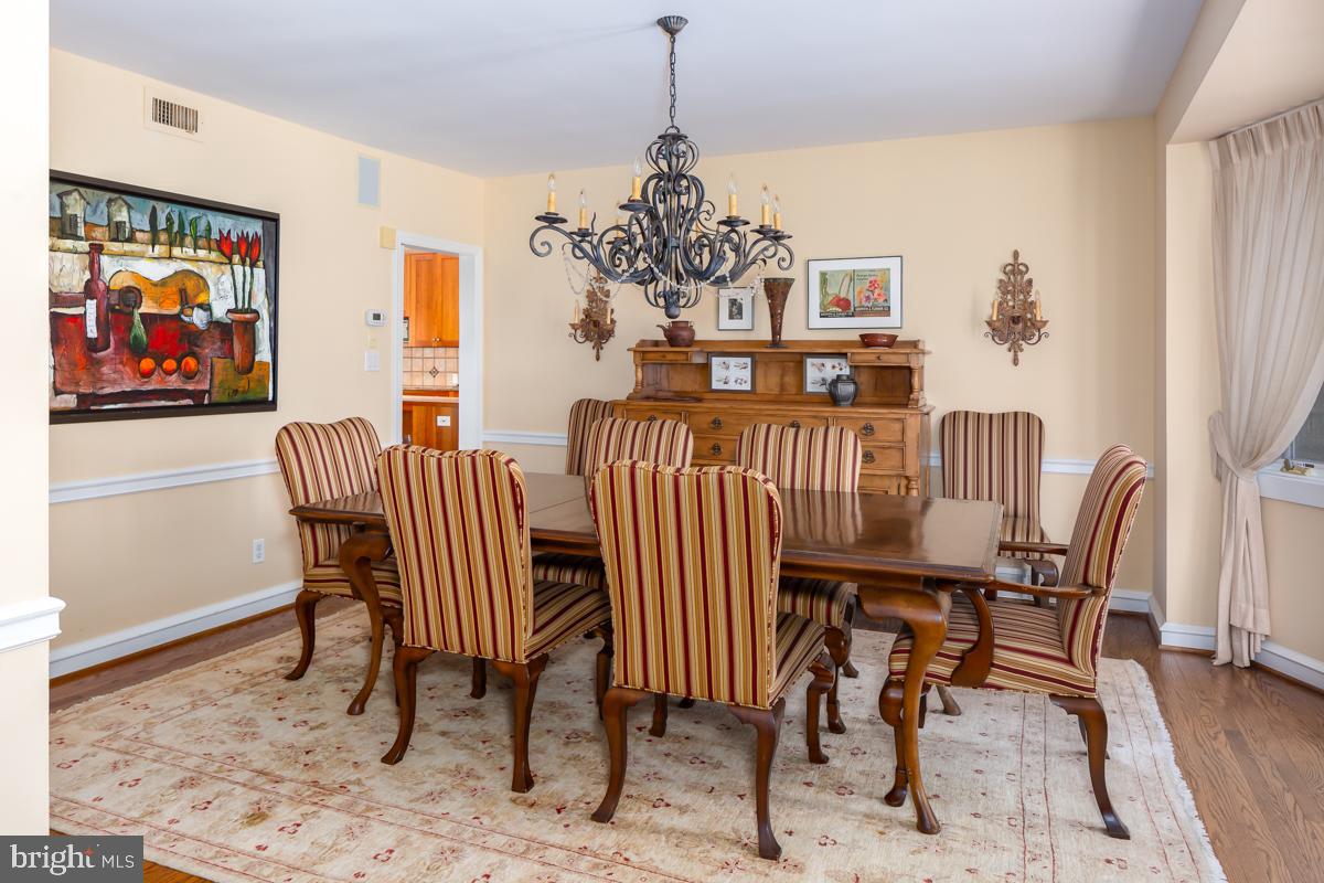 WYNNEWOOD - Residential