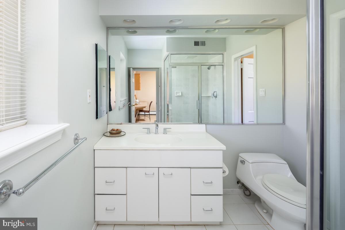 WYNNEWOOD - Residential