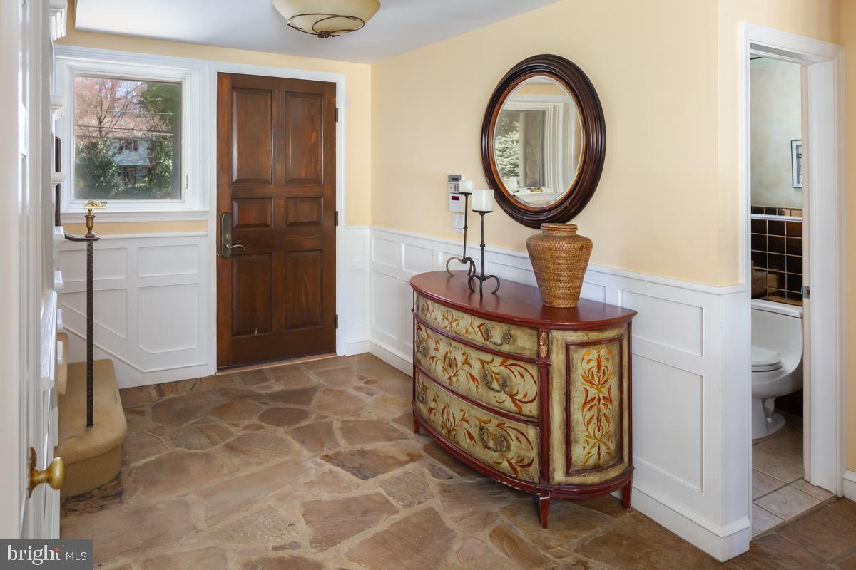 WYNNEWOOD - Residential