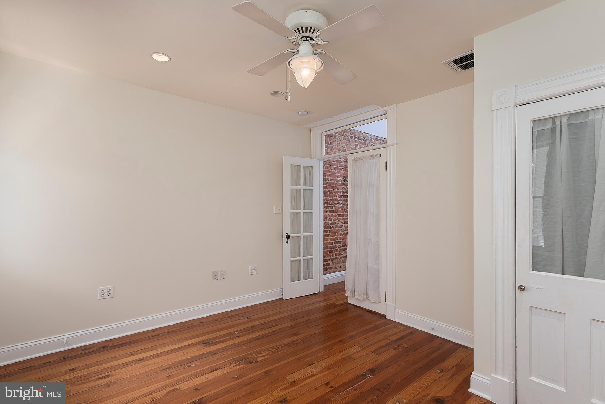 BREWERS HILL - Residential Lease