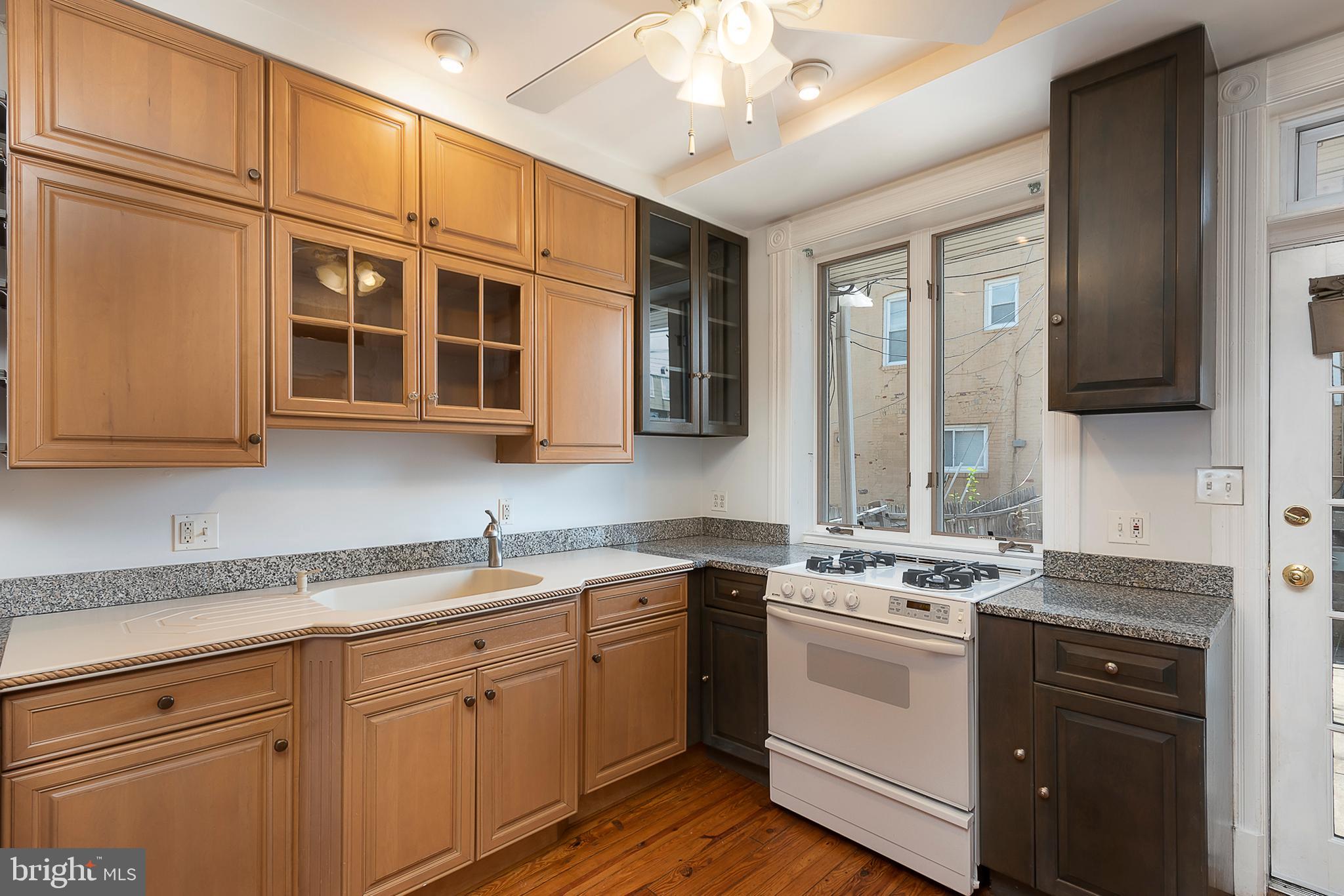 BREWERS HILL - Residential Lease