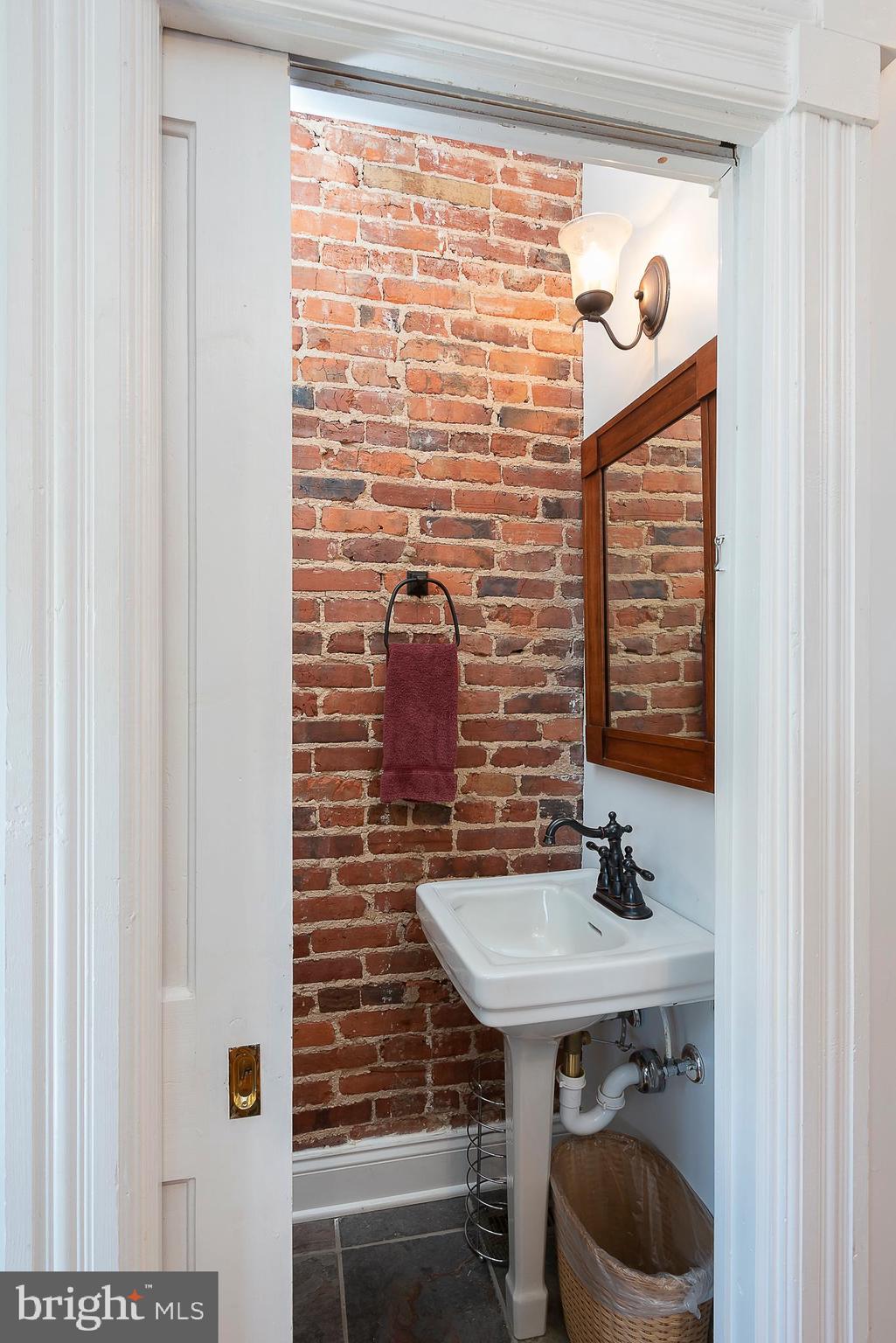 BREWERS HILL - Residential Lease