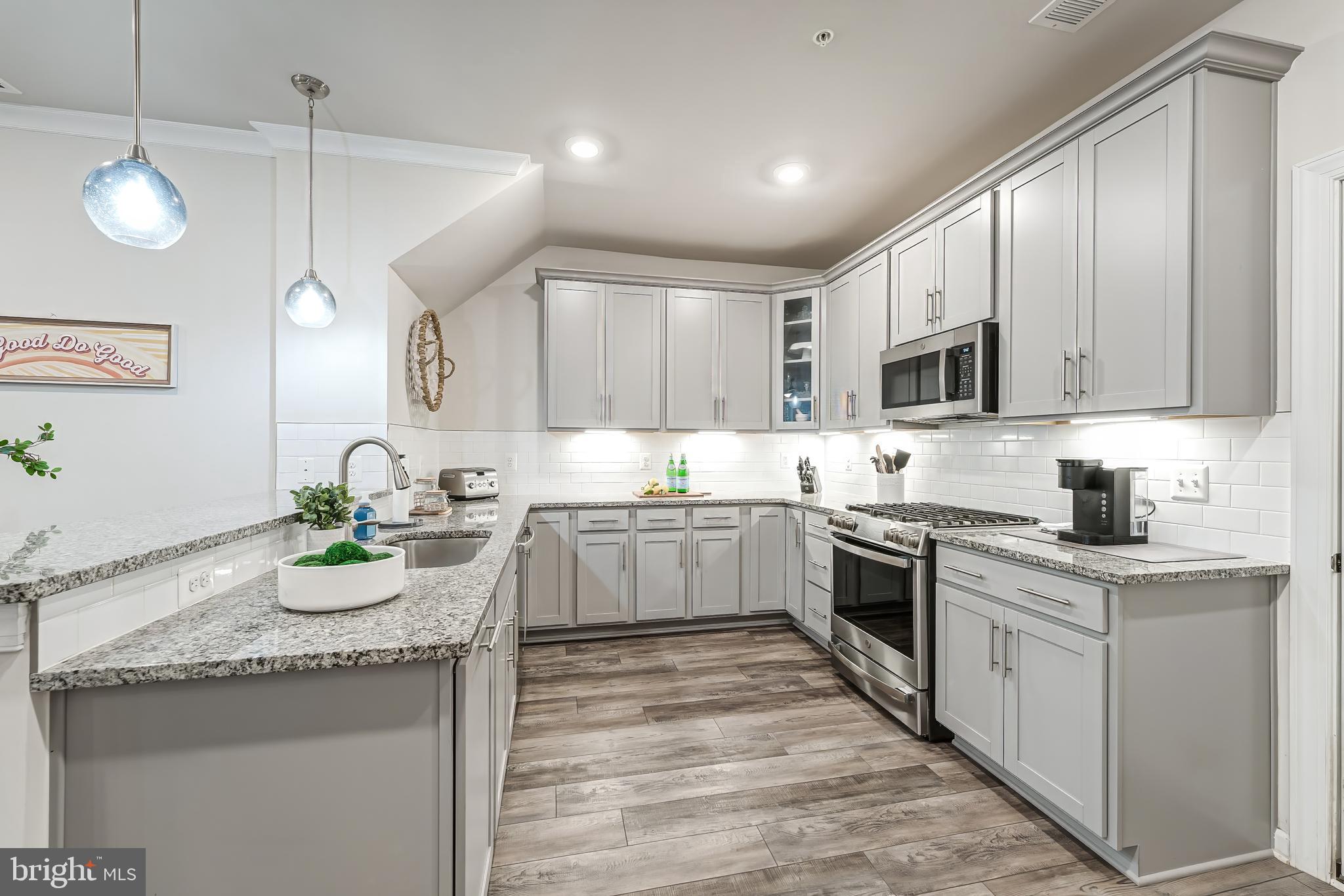 KINCORA - Residential