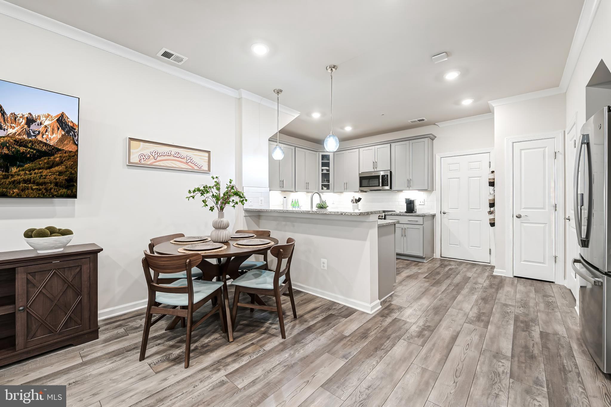 KINCORA - Residential