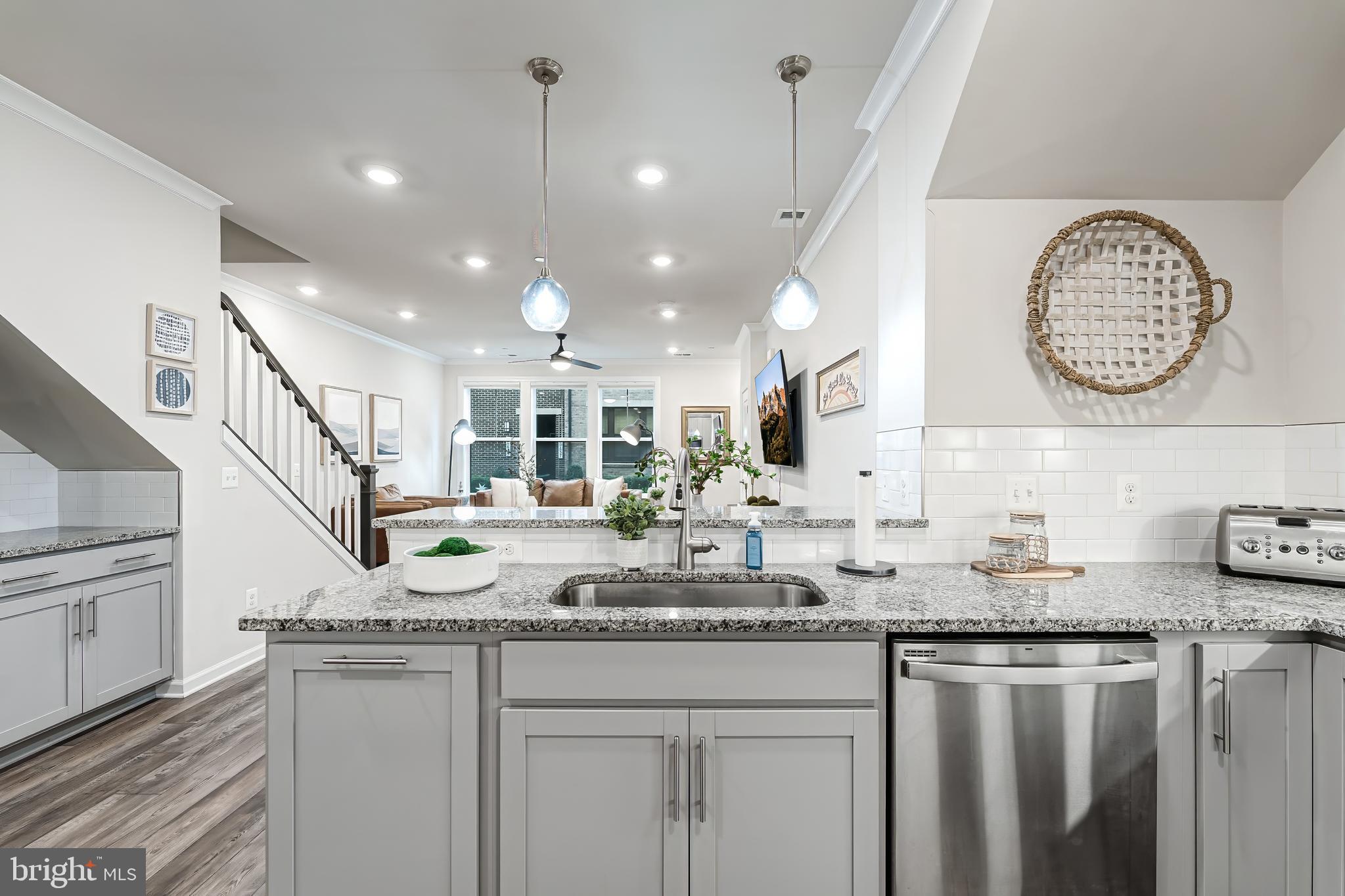 KINCORA - Residential