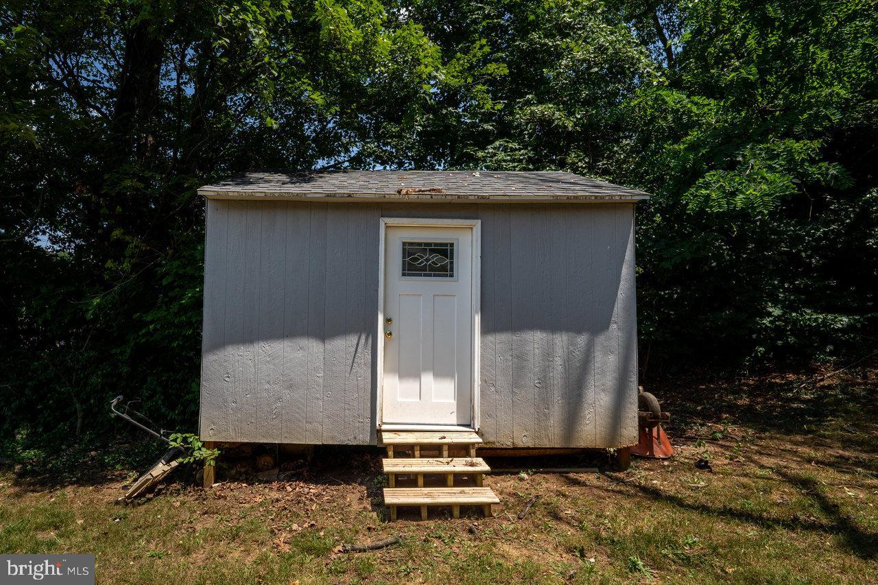 TOWN OF LURAY - Residential