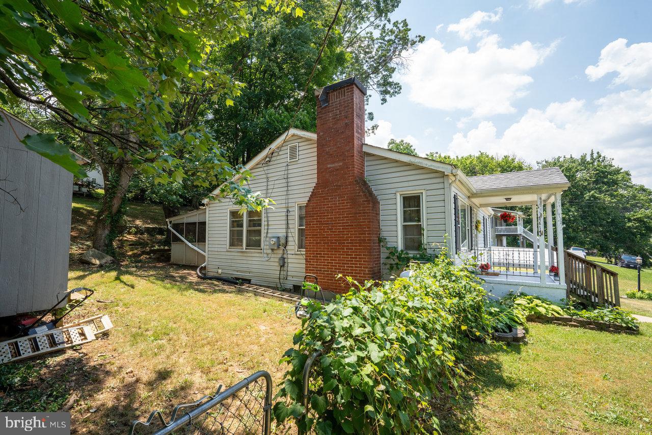 TOWN OF LURAY - Residential