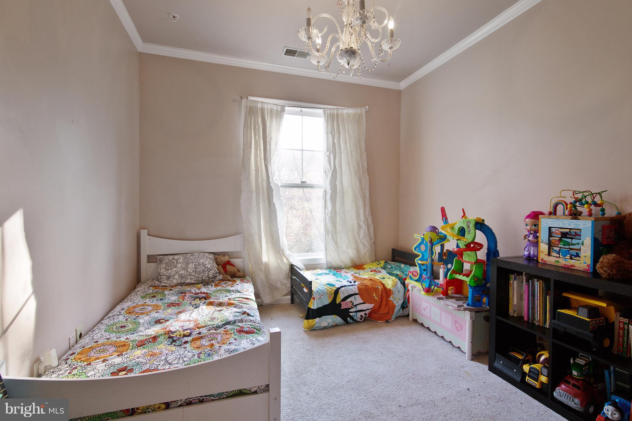 RUSSETT - Residential