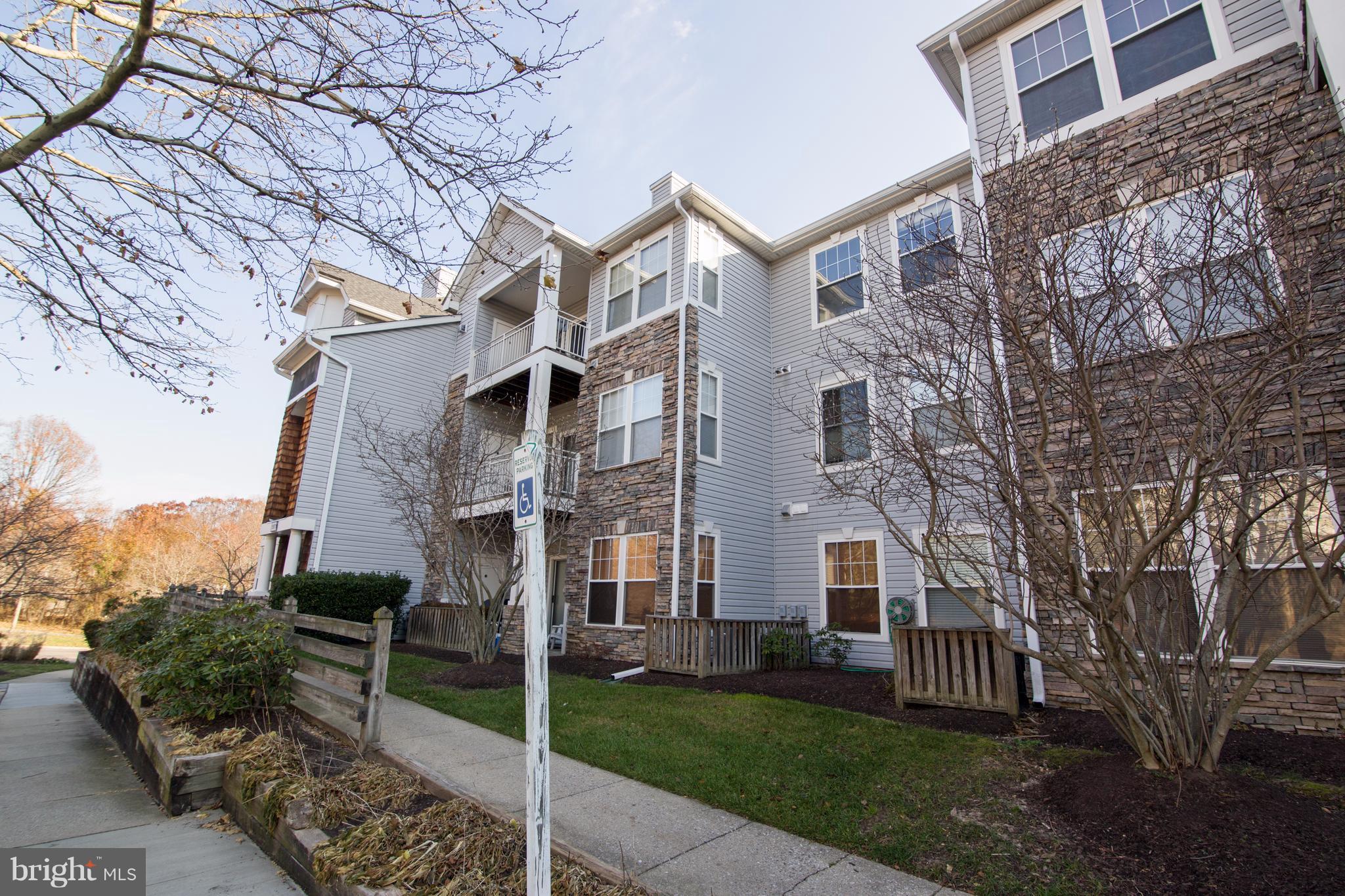 RUSSETT - Residential