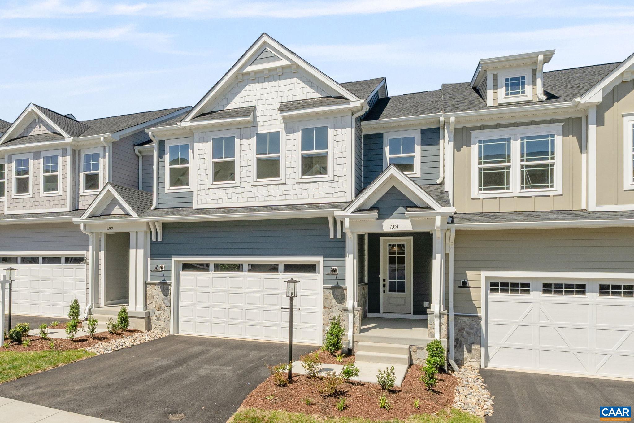 1351 LACONIA LN