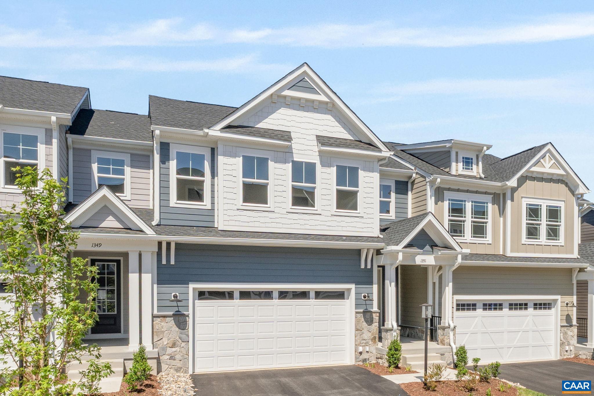1351 LACONIA LN