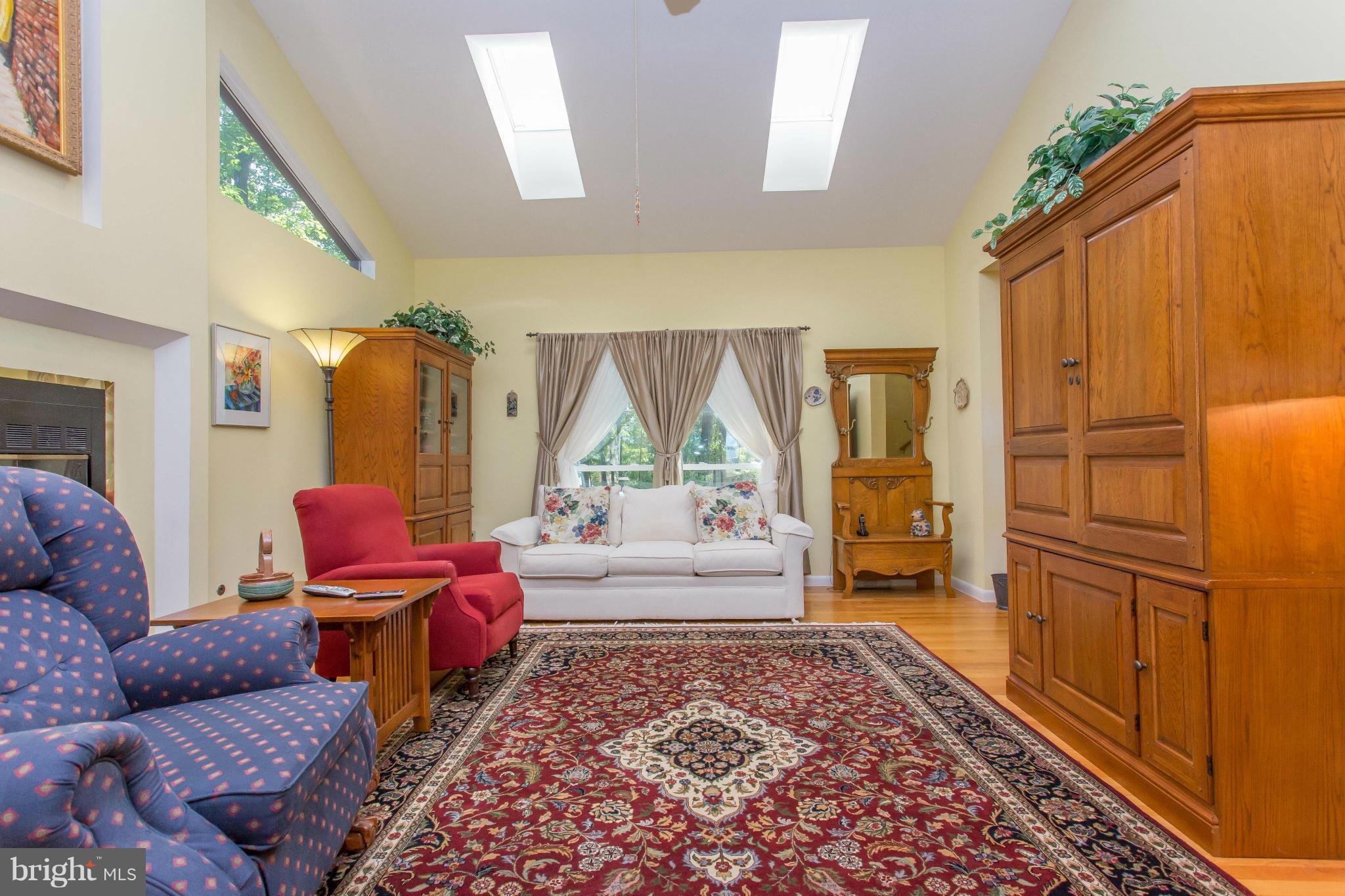 LAKE OF THE WOODS - Residential