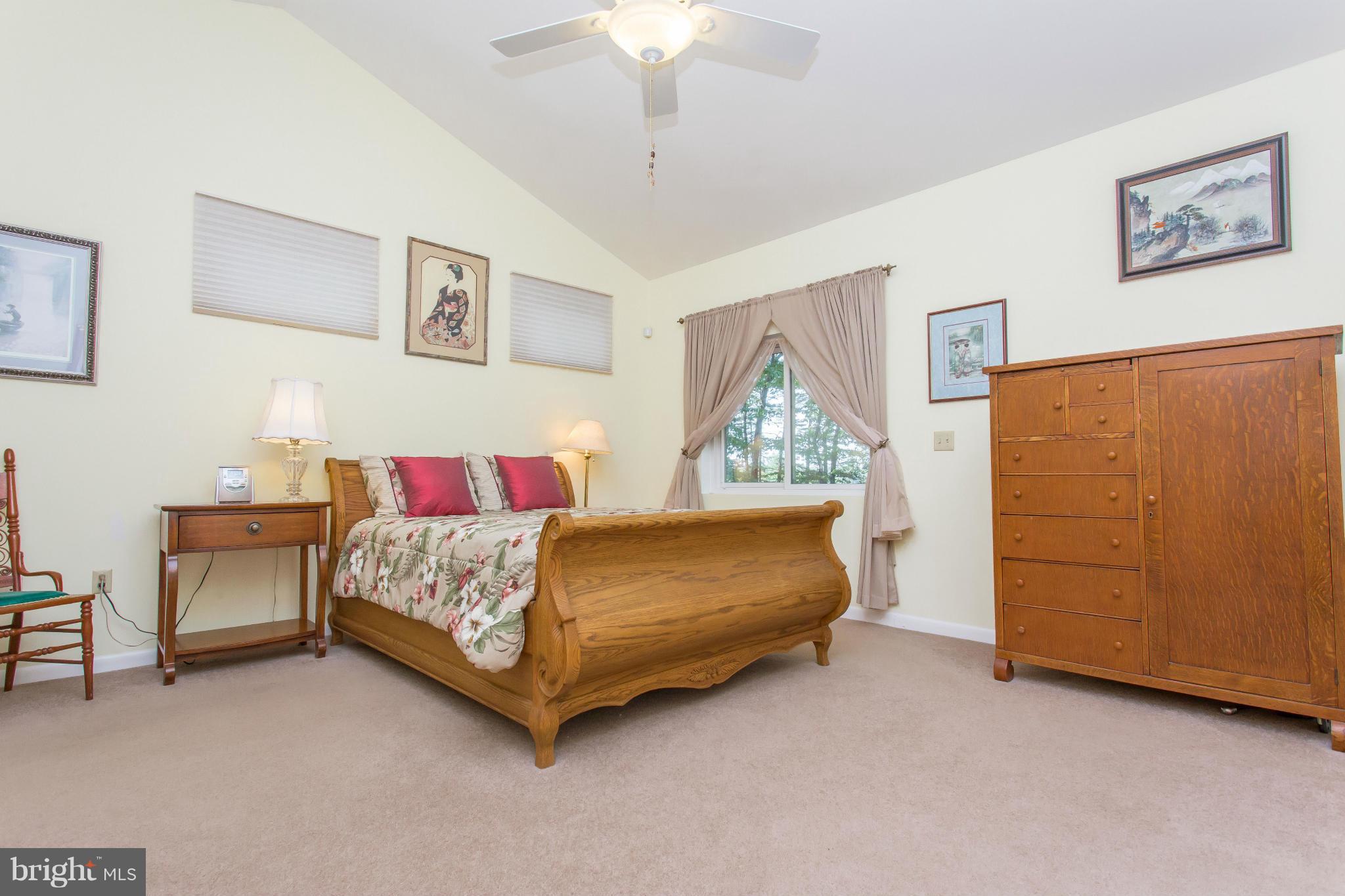 LAKE OF THE WOODS - Residential