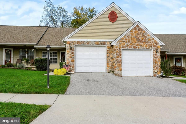 1706 BOXWOOD CT, DOVER, PA 17315 - Image fd31dd4ff84fb2e7abf0c87aadf5042e/2157816428