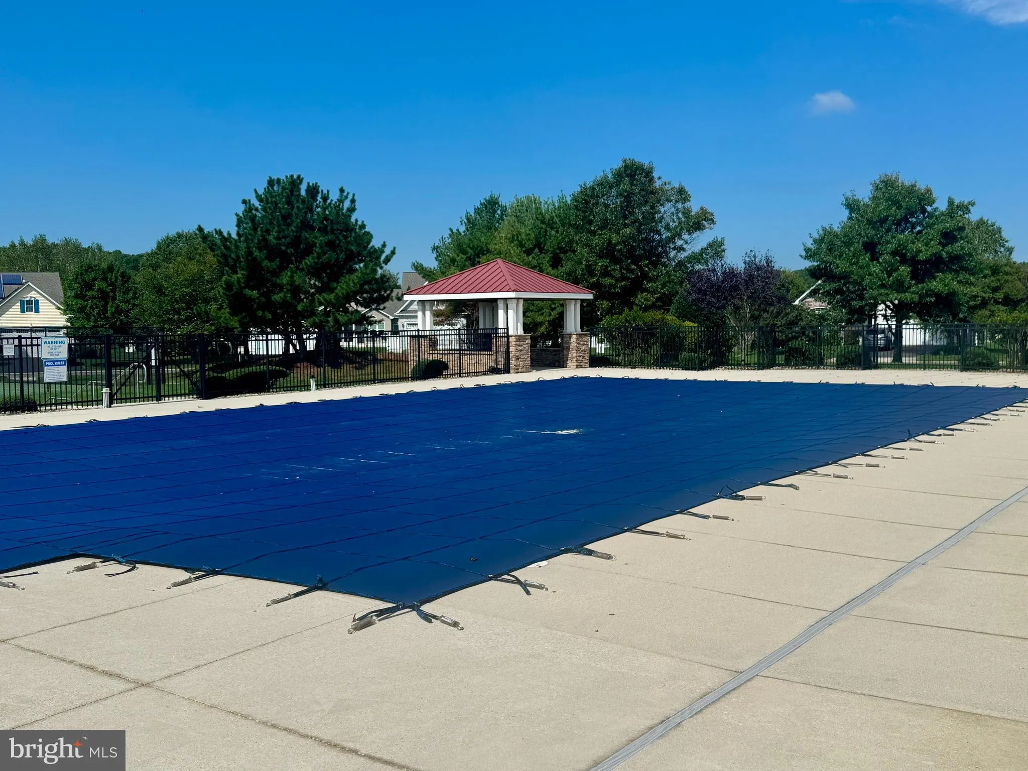 Milton, Delaware 19968, United States, 2 Bedrooms Bedrooms, ,3 BathroomsBathrooms,Residential,Active,204420