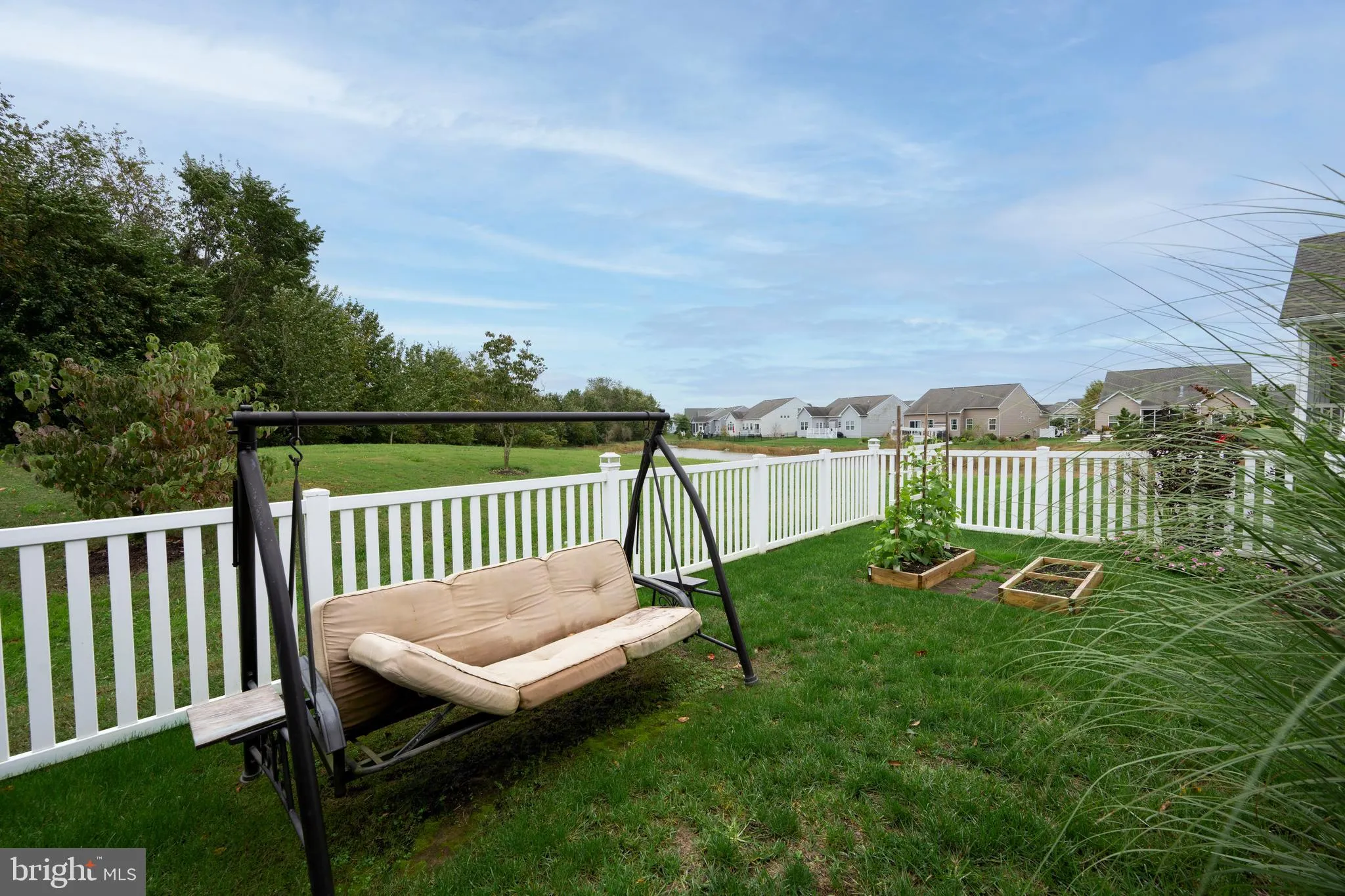 Milton, Delaware 19968, United States, 2 Bedrooms Bedrooms, ,3 BathroomsBathrooms,Residential,Active,204420