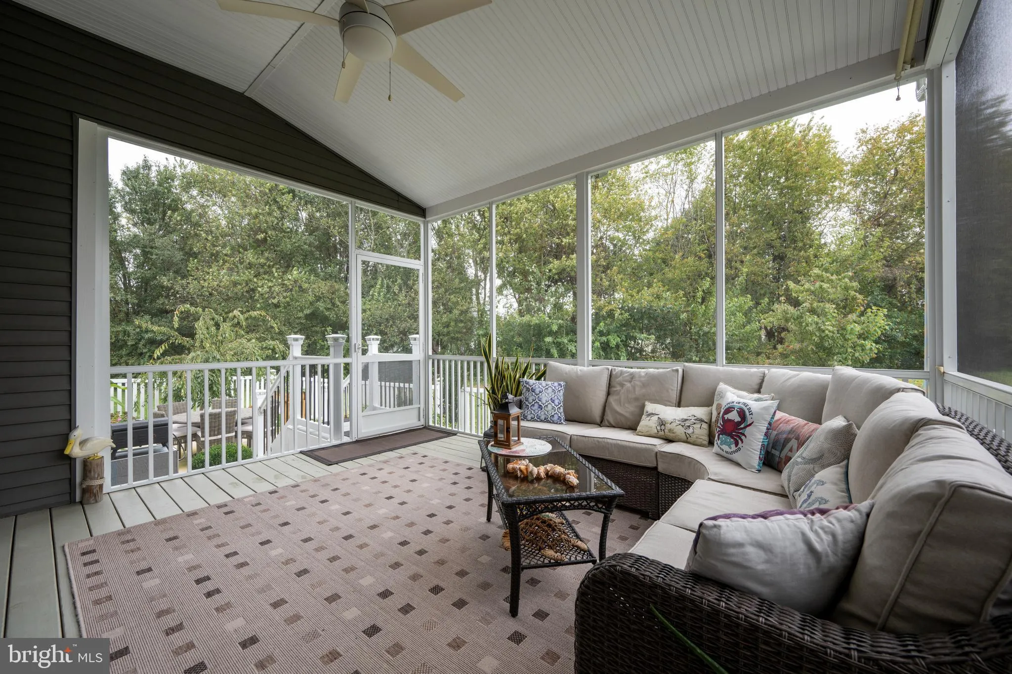 Milton, Delaware 19968, United States, 2 Bedrooms Bedrooms, ,3 BathroomsBathrooms,Residential,Active,204420