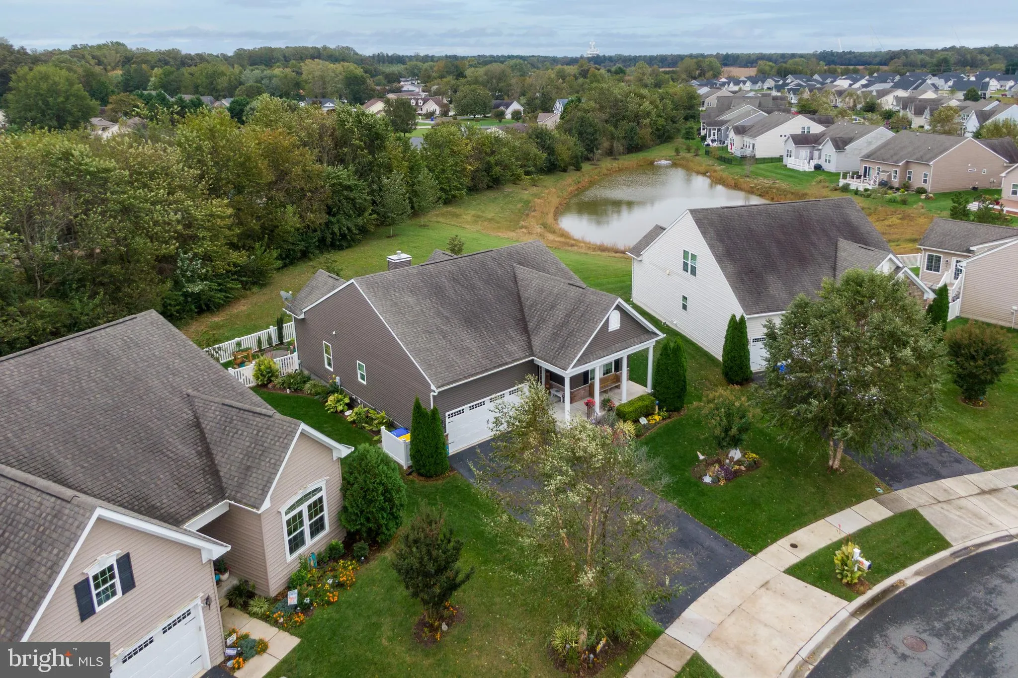 Milton, Delaware 19968, United States, 2 Bedrooms Bedrooms, ,3 BathroomsBathrooms,Residential,Active,204420