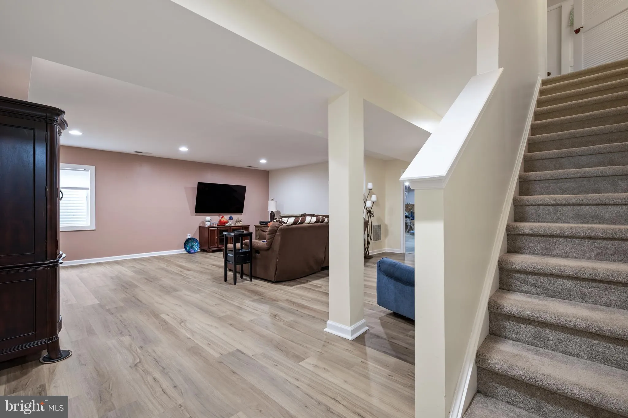 Milton, Delaware 19968, United States, 2 Bedrooms Bedrooms, ,3 BathroomsBathrooms,Residential,Active,204420